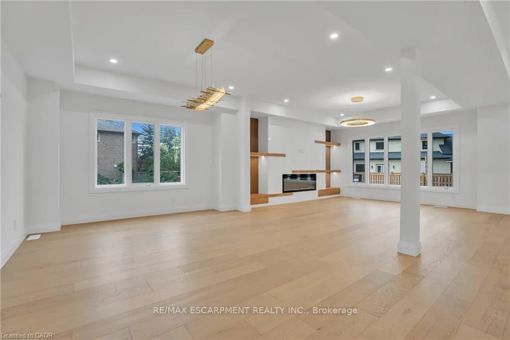 Photo 17 of 390 Southcote Road, Hamilton, Ancaster — HOMEH