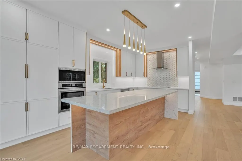 Photo 23 of 390 Southcote Road, Hamilton, Ancaster — HOMEH