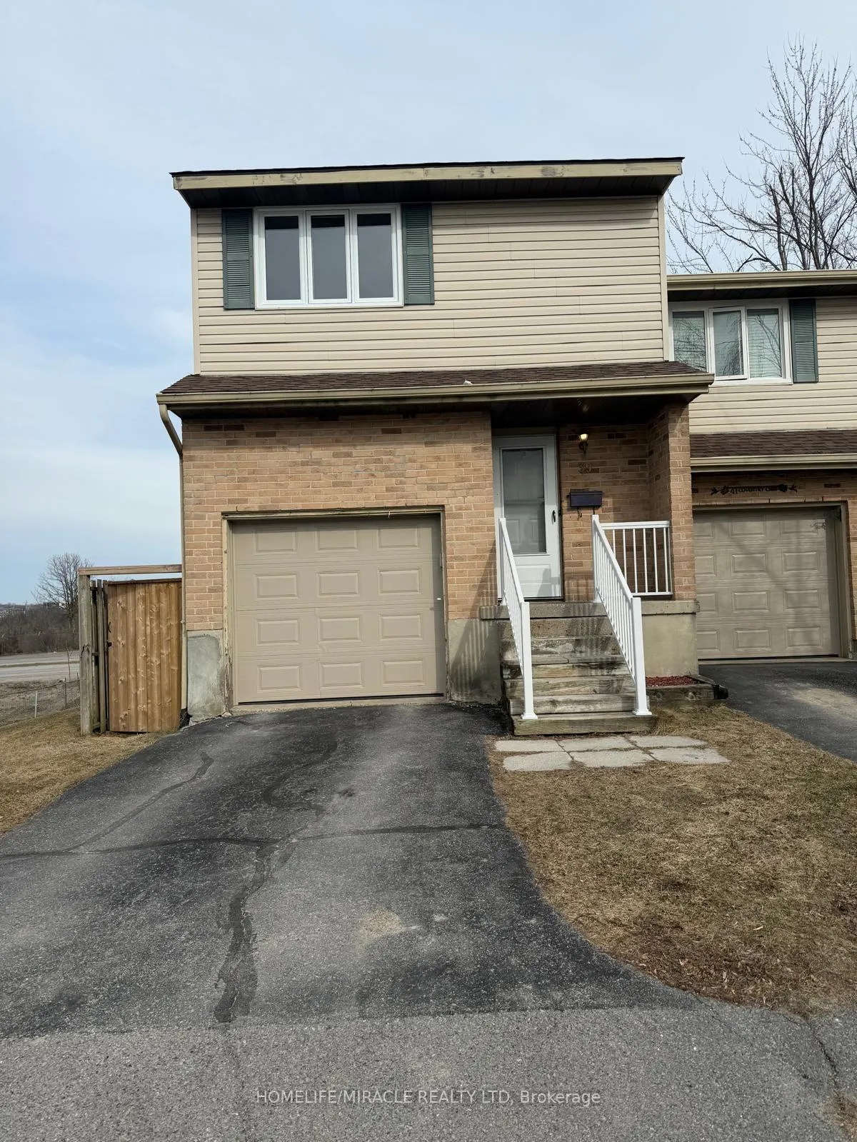 Photo 1 of 39 Coventry Crescent, Kingston, West of Sir John A. Blvd — HOMEH