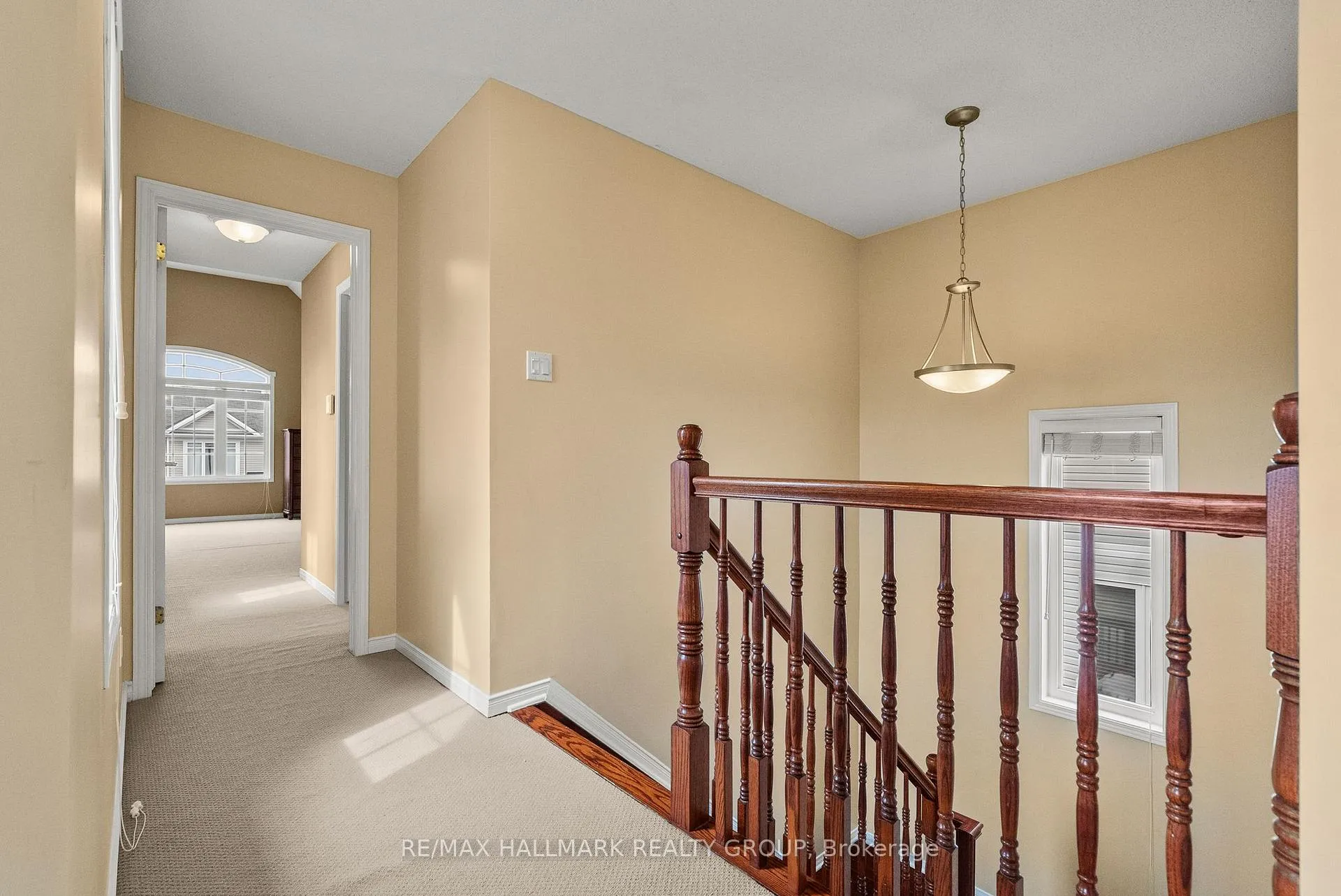 Photo 17 of 303 Parkin Circle, Ottawa, Blossom Park/Kemp Park/Findlay Creek — HOMEH