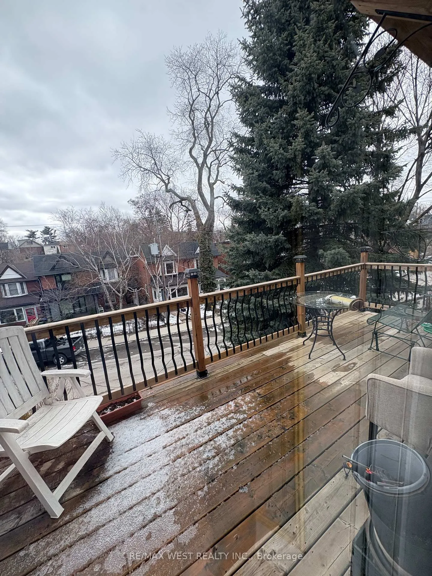 Photo 2 of Unit 1, 87 Medland Crescent, Toronto, High Park North — HOMEH