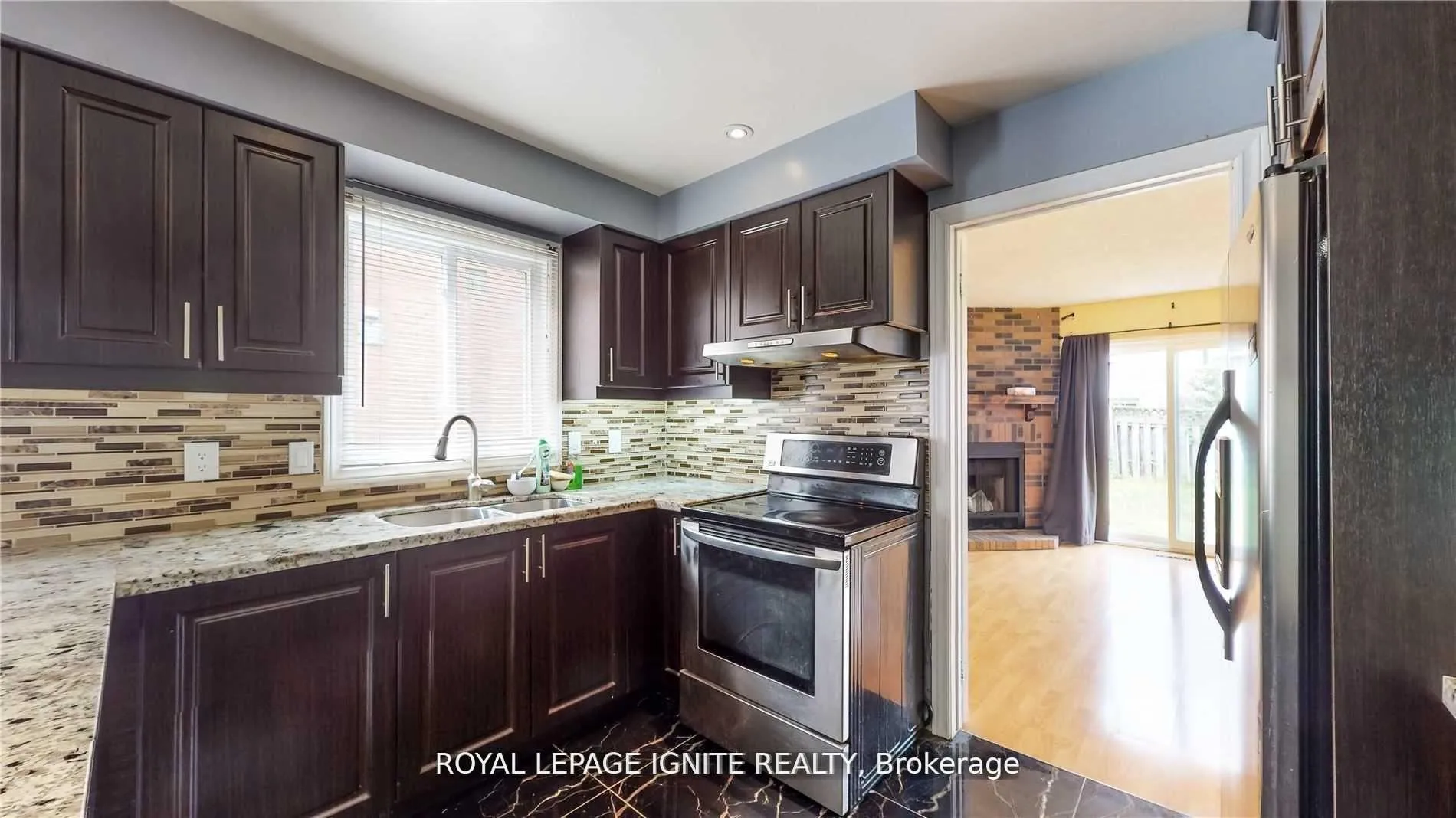 Photo 7 of Unit Main, 11 James Edward Drive, Markham, Middlefield — HOMEH