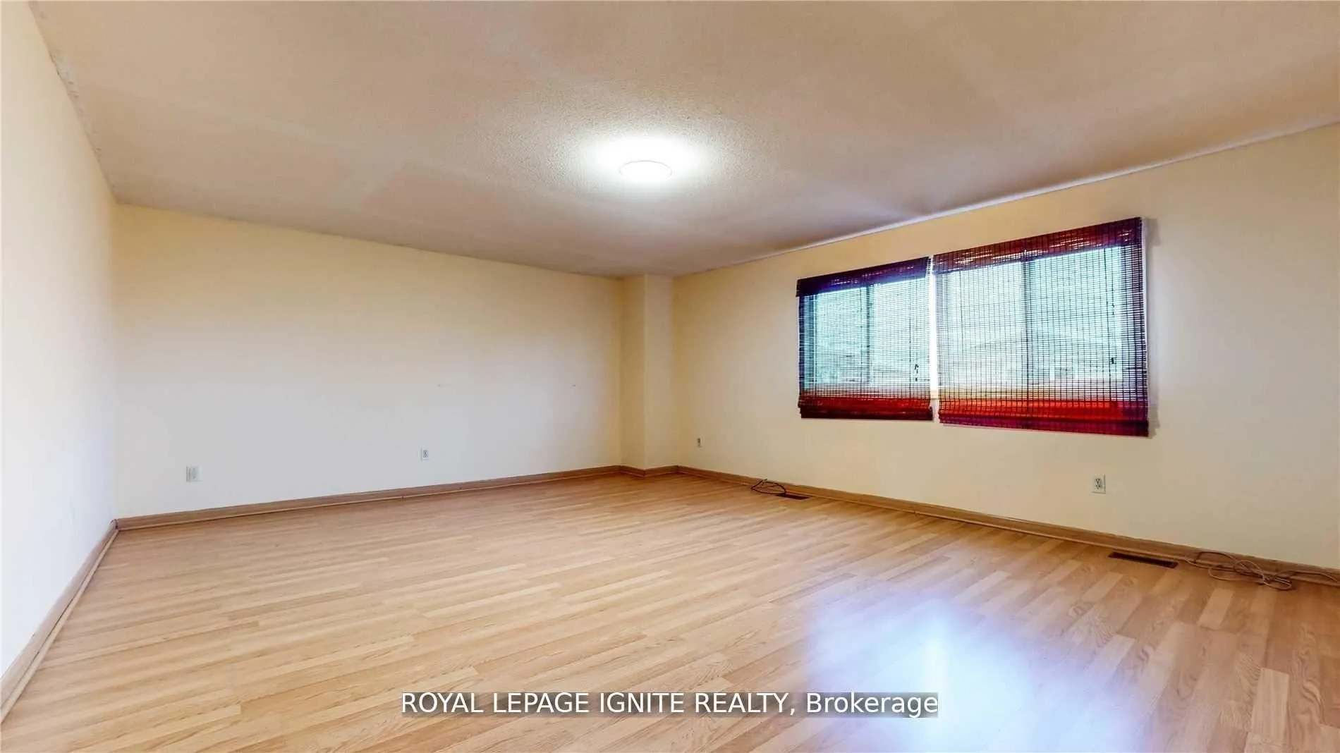 Photo 17 of Unit Main, 11 James Edward Drive, Markham, Middlefield — HOMEH