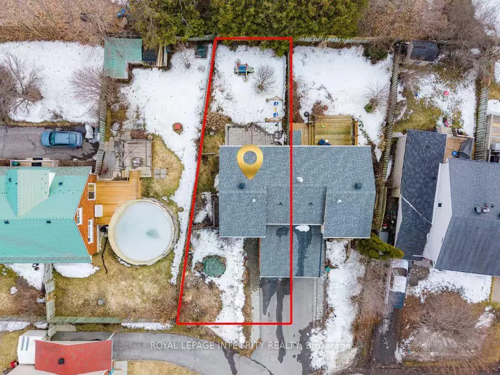 Photo 3 of 15 Tarquin Crescent, Ottawa, Westcliffe Estates — HOMEH
