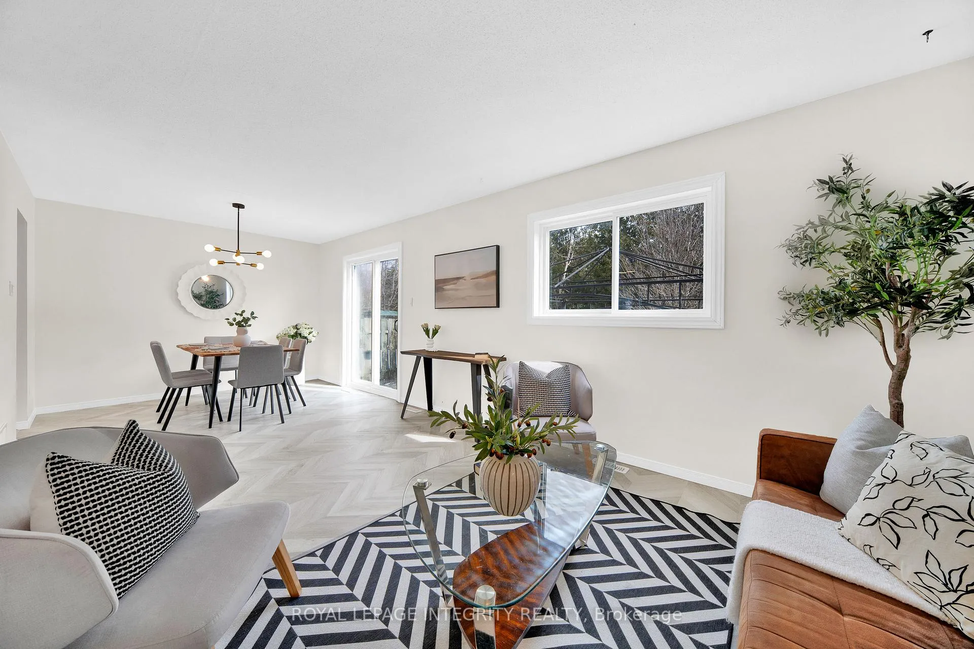 Photo 15 of 15 Tarquin Crescent, Ottawa, Westcliffe Estates — HOMEH