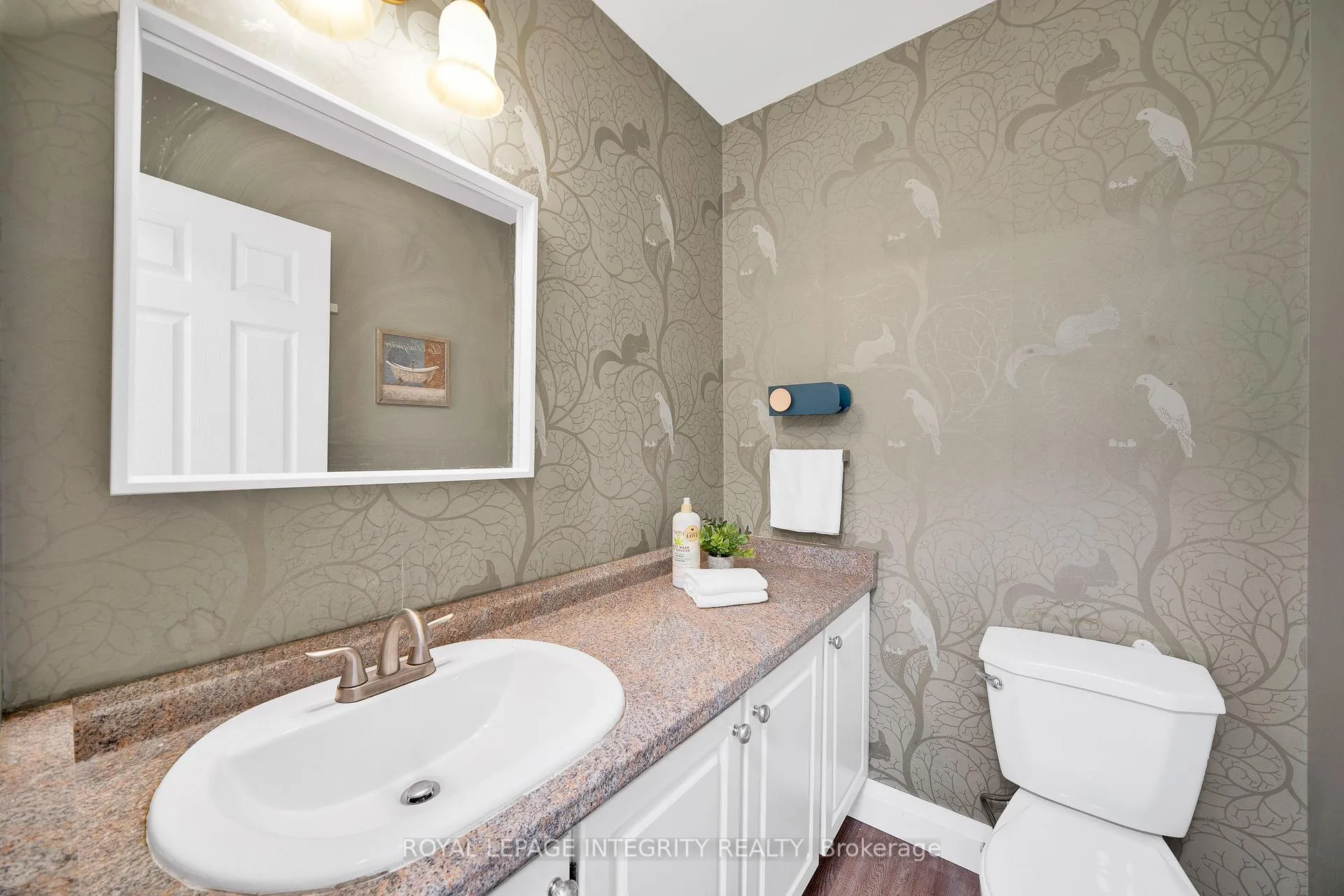 Photo 18 of 15 Tarquin Crescent, Ottawa, Westcliffe Estates — HOMEH