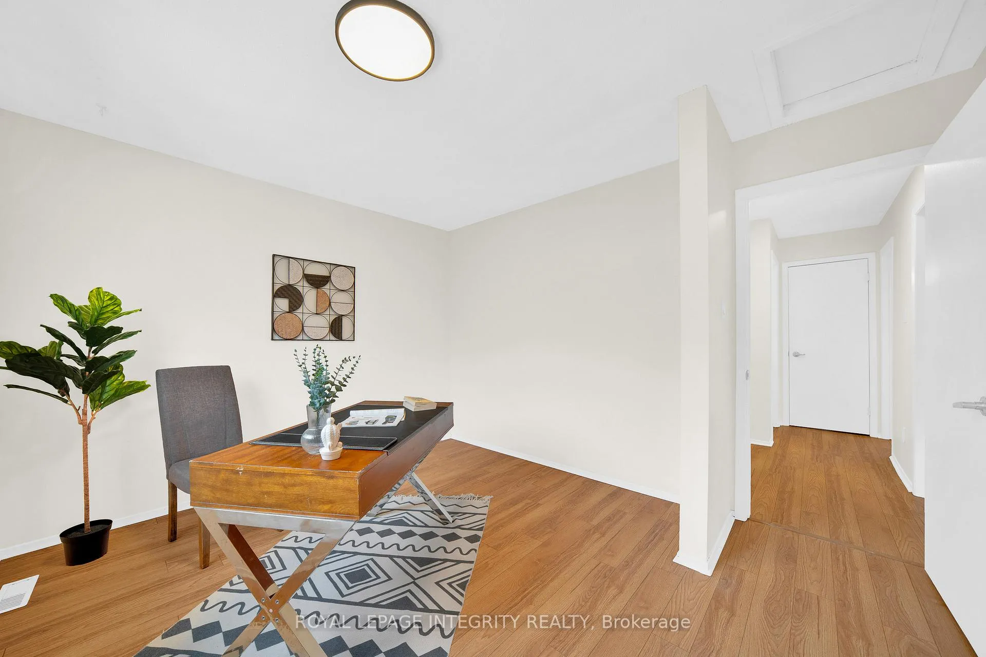 Photo 25 of 15 Tarquin Crescent, Ottawa, Westcliffe Estates — HOMEH