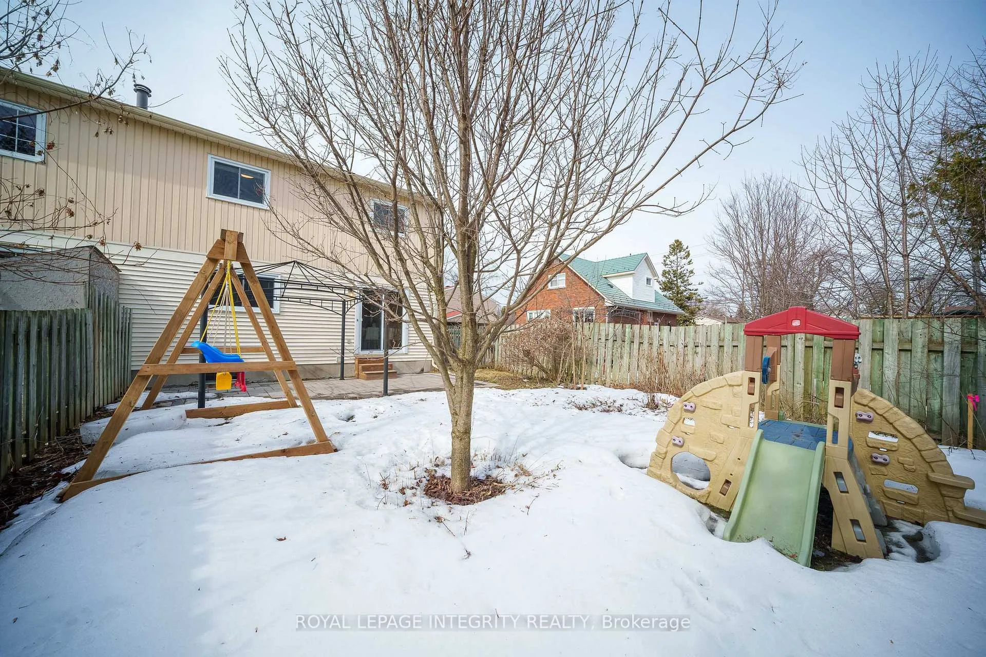 Photo 34 of 15 Tarquin Crescent, Ottawa, Westcliffe Estates — HOMEH