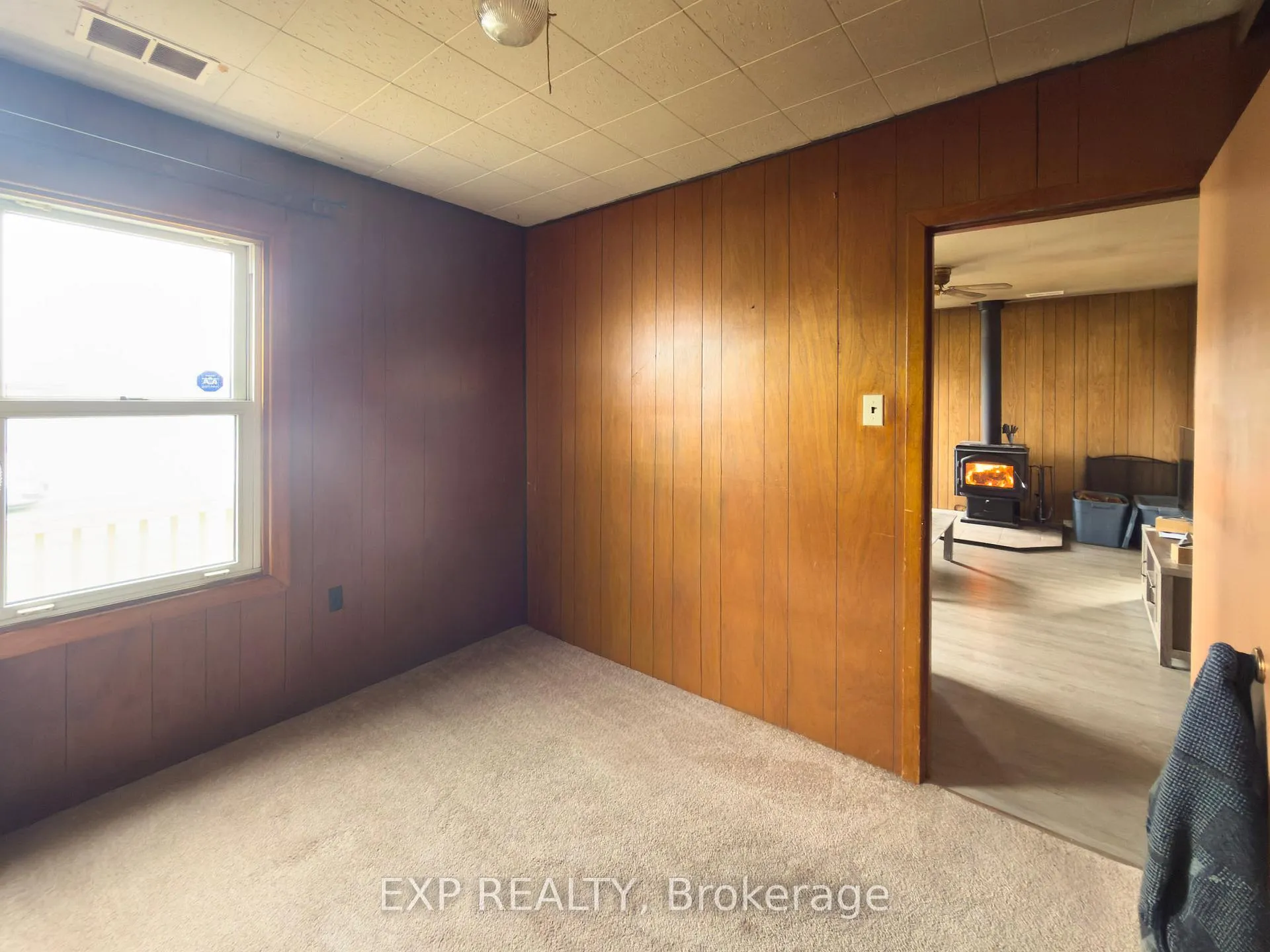 Photo 11 of 125 Grantham Avenue S, St. Catharines, E. Chester — HOMEH