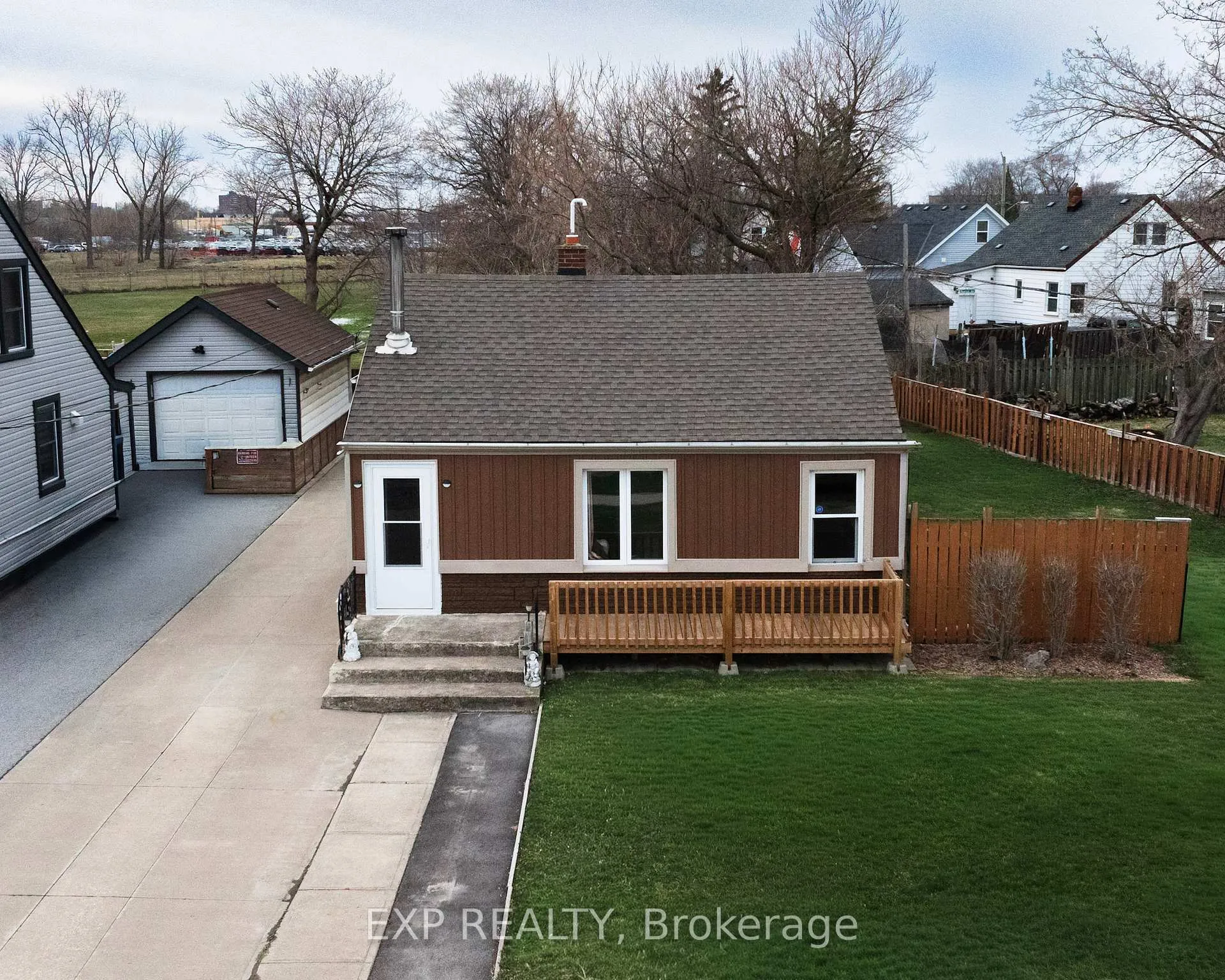 Photo 21 of 125 Grantham Avenue S, St. Catharines, E. Chester — HOMEH