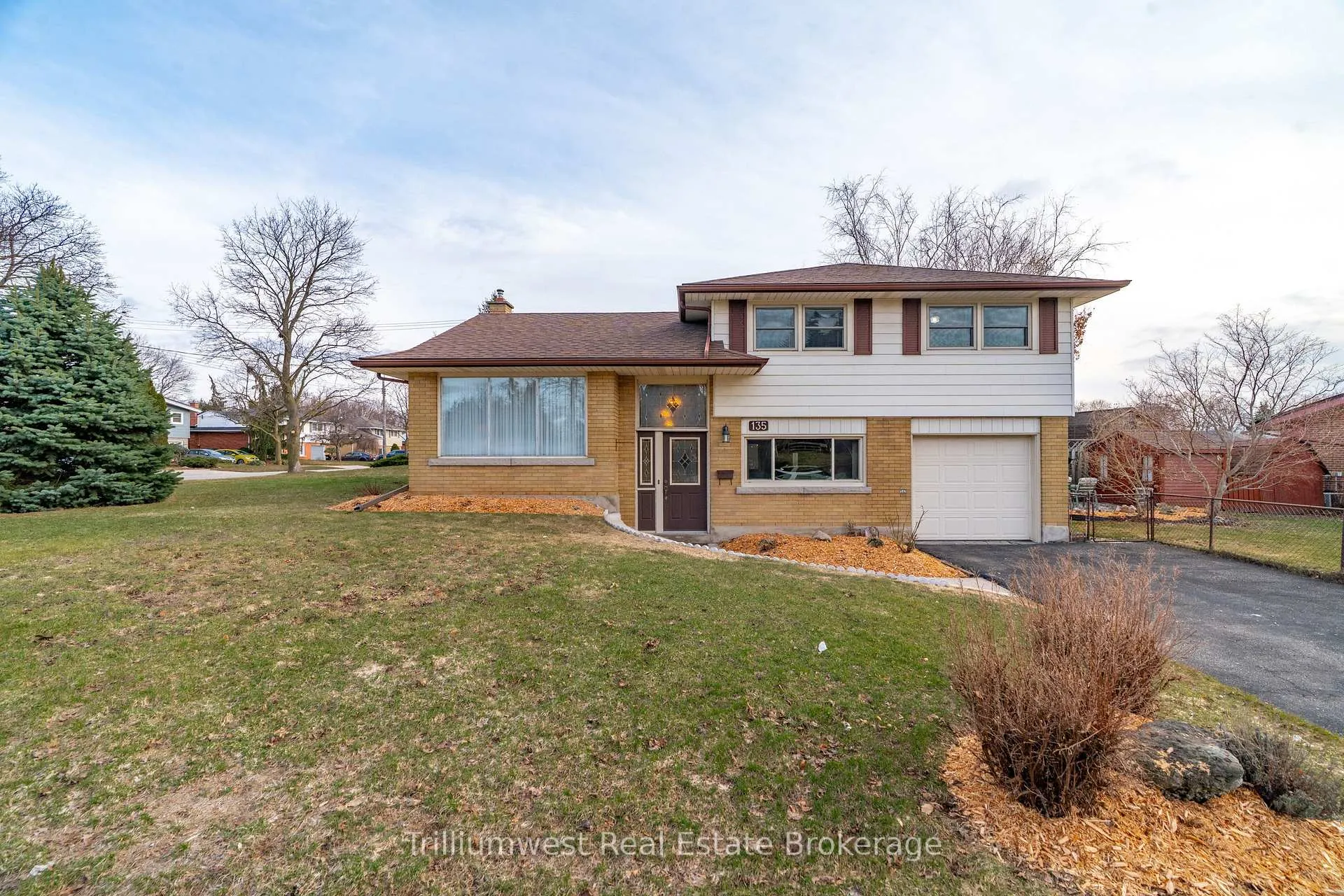 Photo 1 of 135 Burbank Road, Kitchener — HOMEH