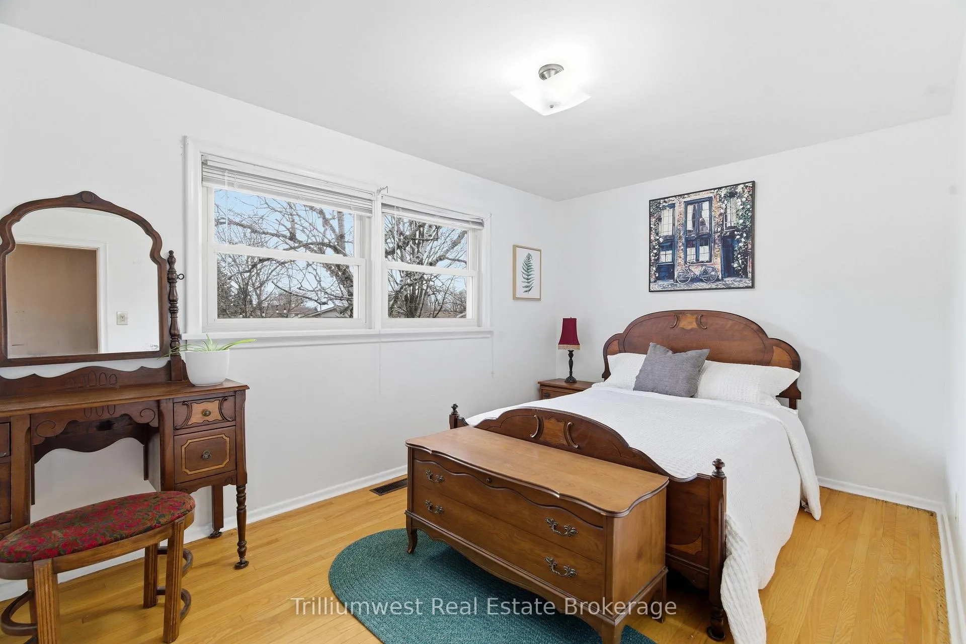 Photo 25 of 135 Burbank Road, Kitchener — HOMEH