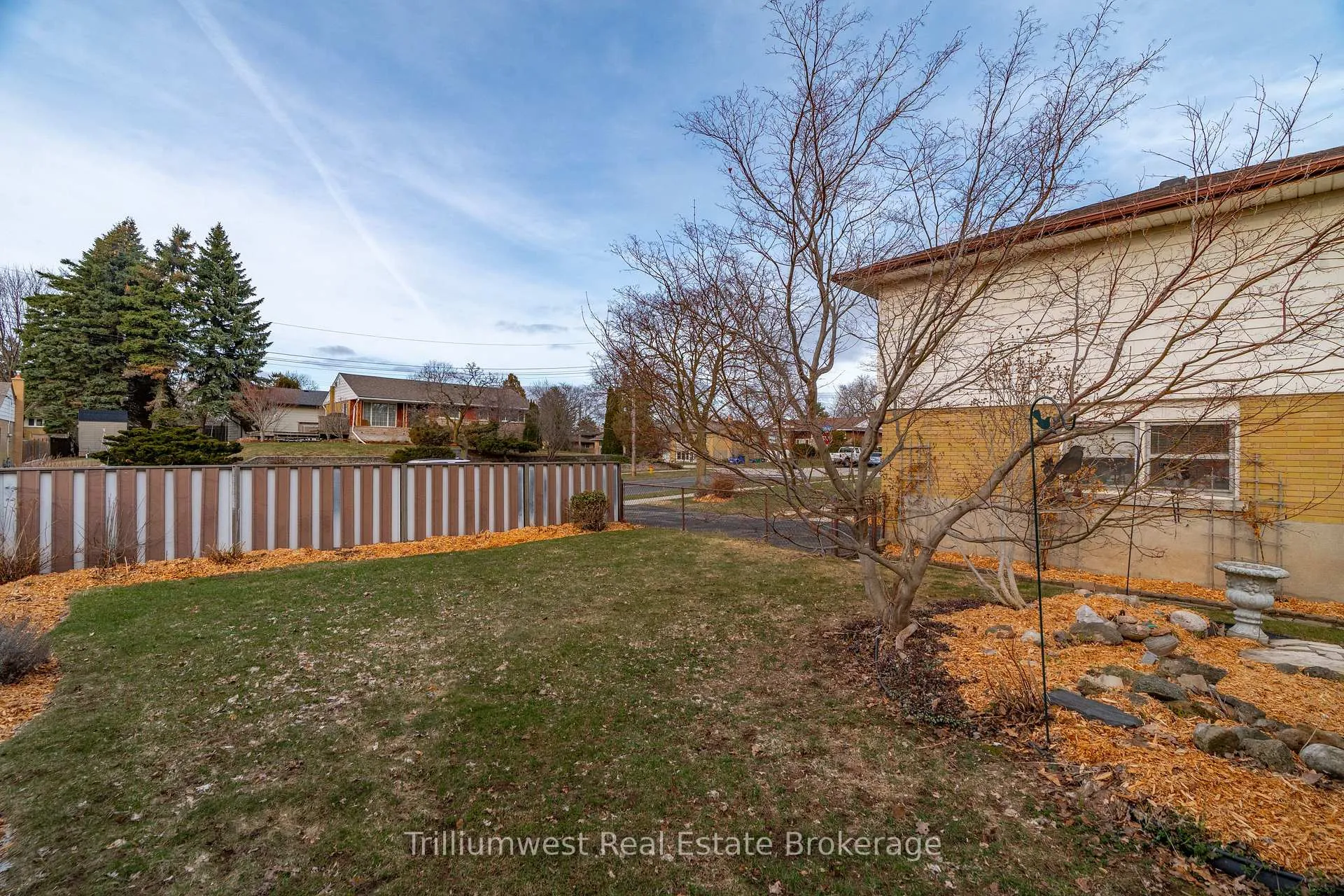 Photo 30 of 135 Burbank Road, Kitchener — HOMEH