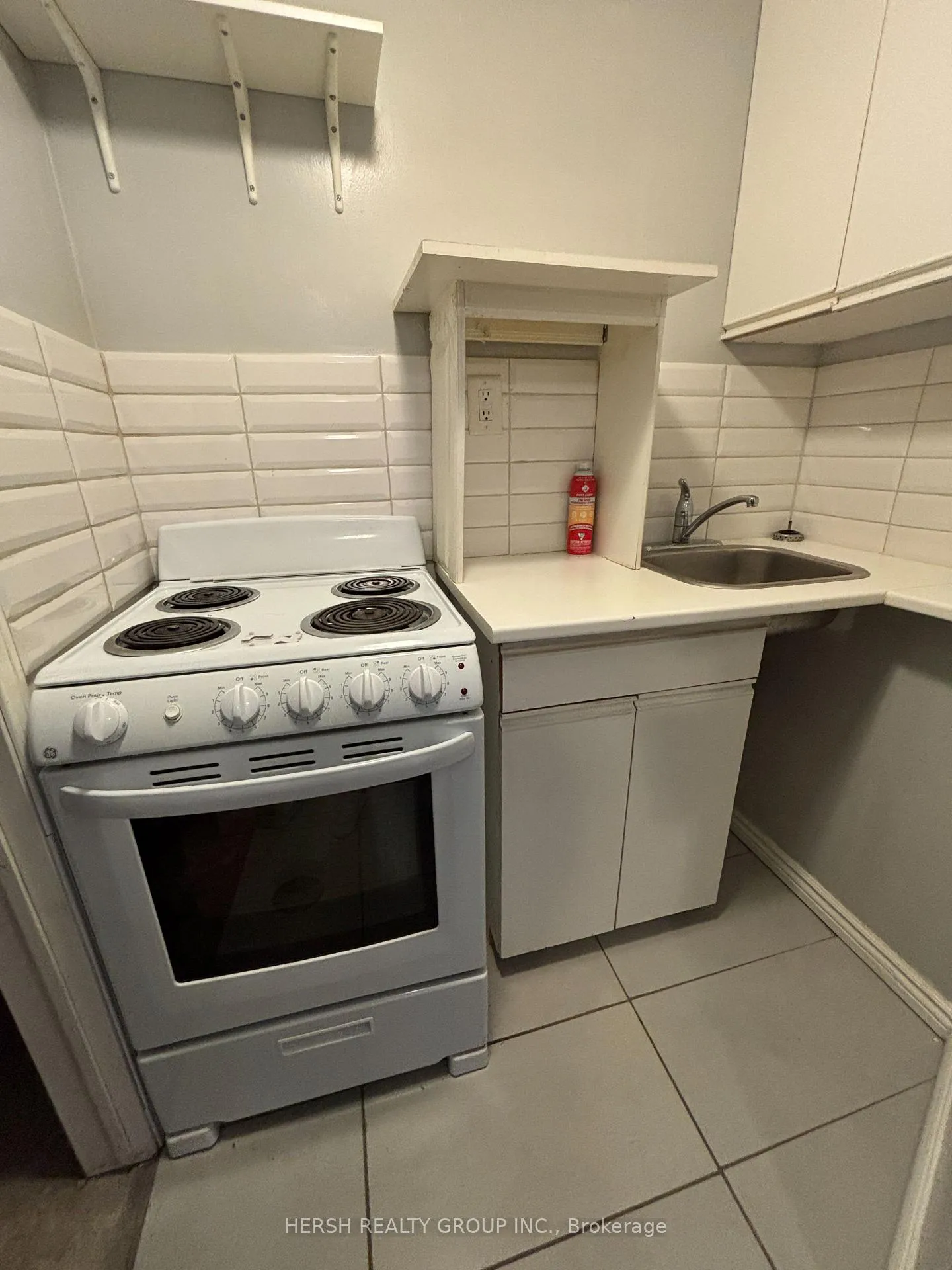 Photo 3 of Unit basement, 1945-8 Denmar Road, Pickering, Village East — HOMEH