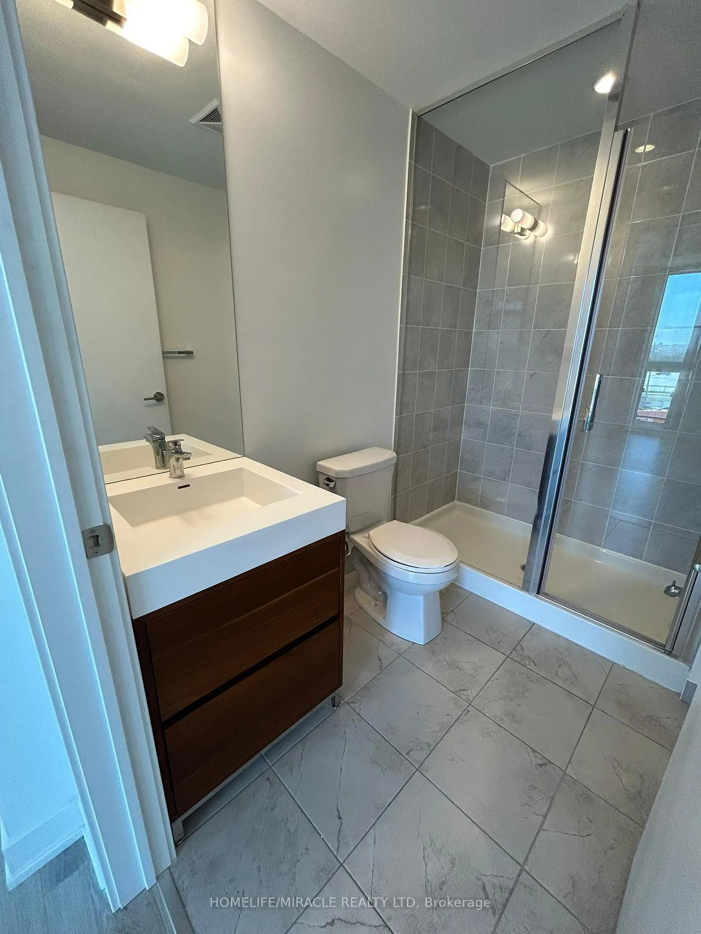 Photo 13 of Unit 303, 1 Climo Lane, Markham, Wismer — HOMEH
