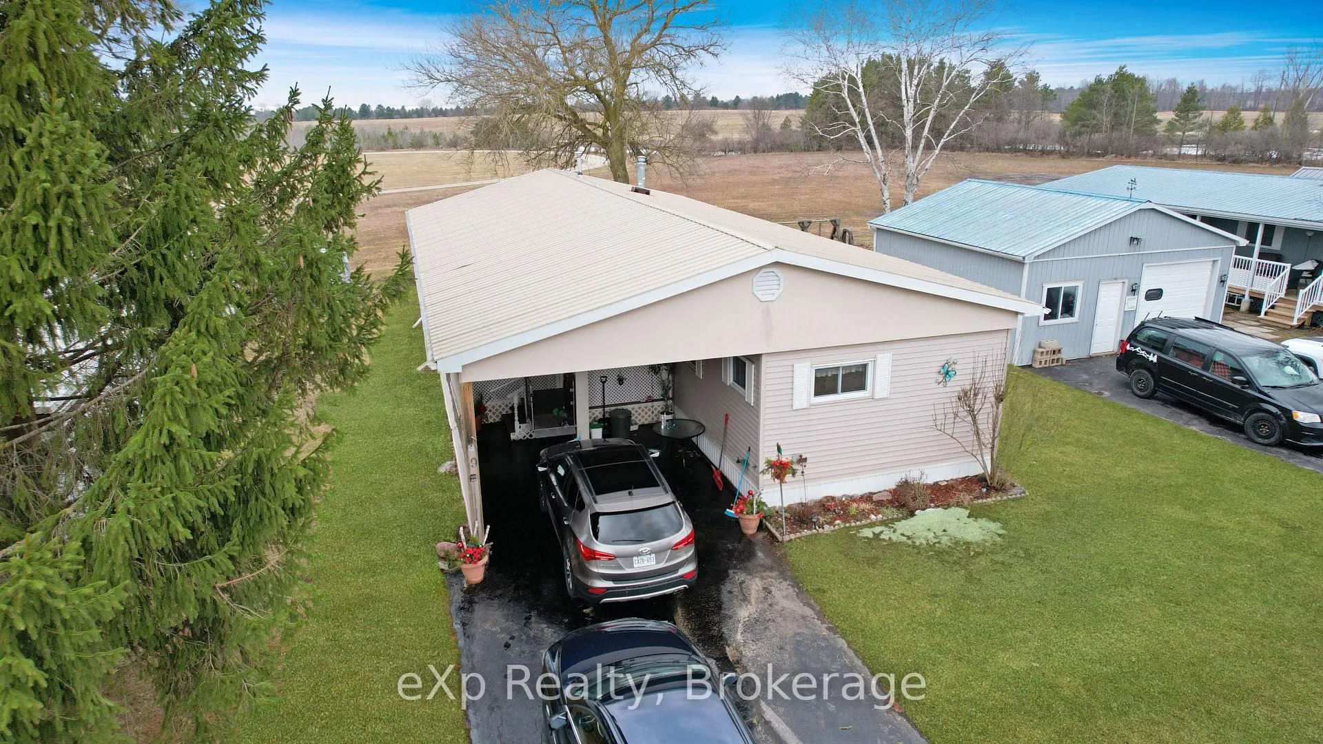 Photo 2 of 9 Dove Road, Brockton — HOMEH