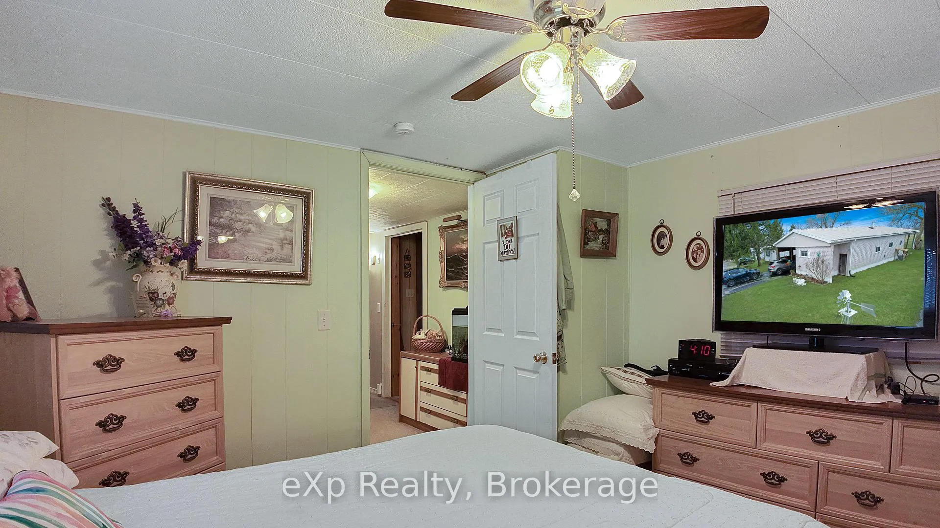 Photo 16 of 9 Dove Road, Brockton — HOMEH