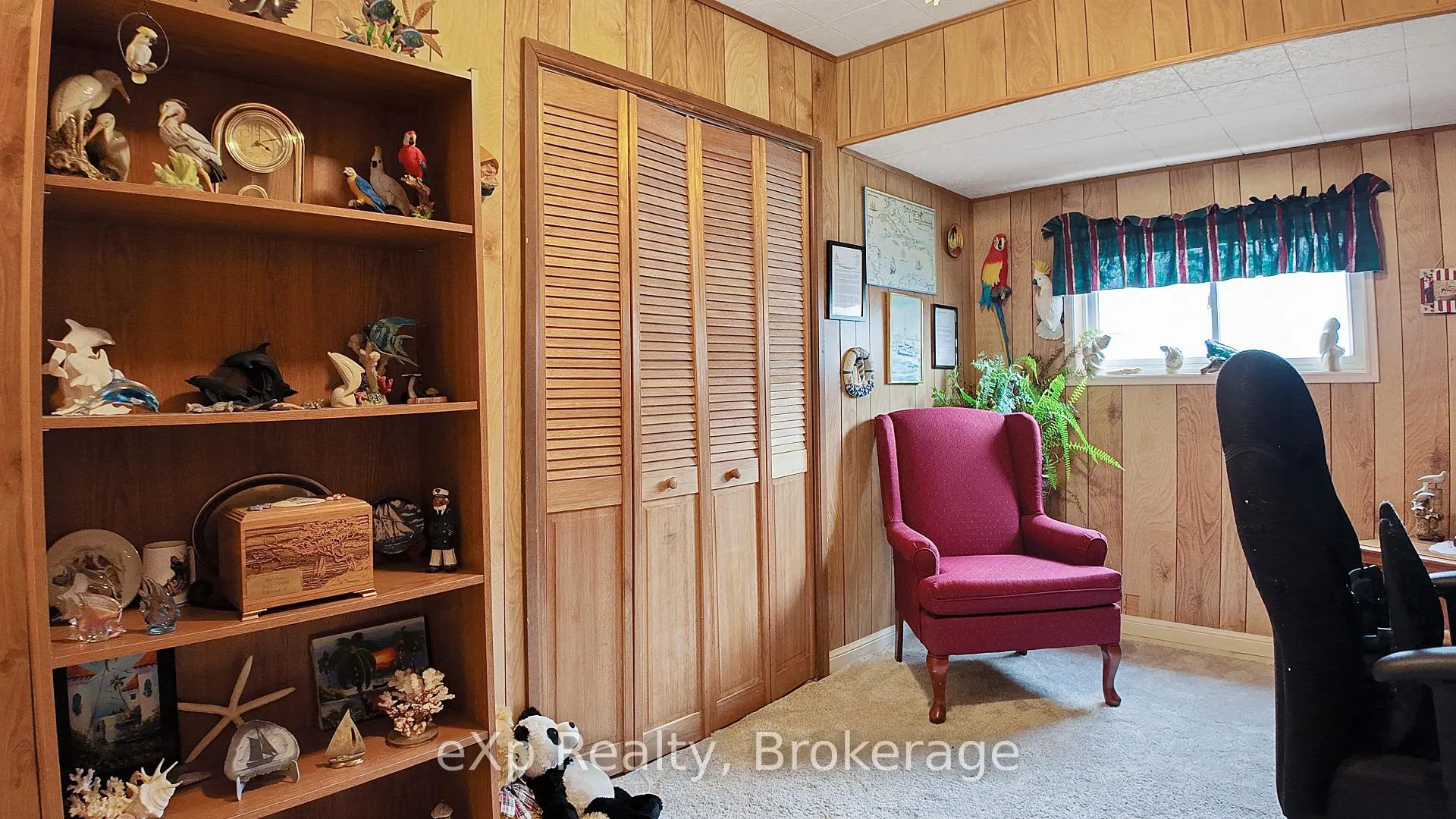 Photo 17 of 9 Dove Road, Brockton — HOMEH