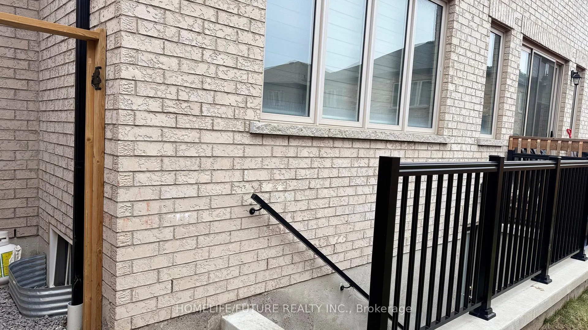 Photo 13 of Unit Bsmt, 2642 Sapphire Drive, Pickering, Rural Pickering — HOMEH
