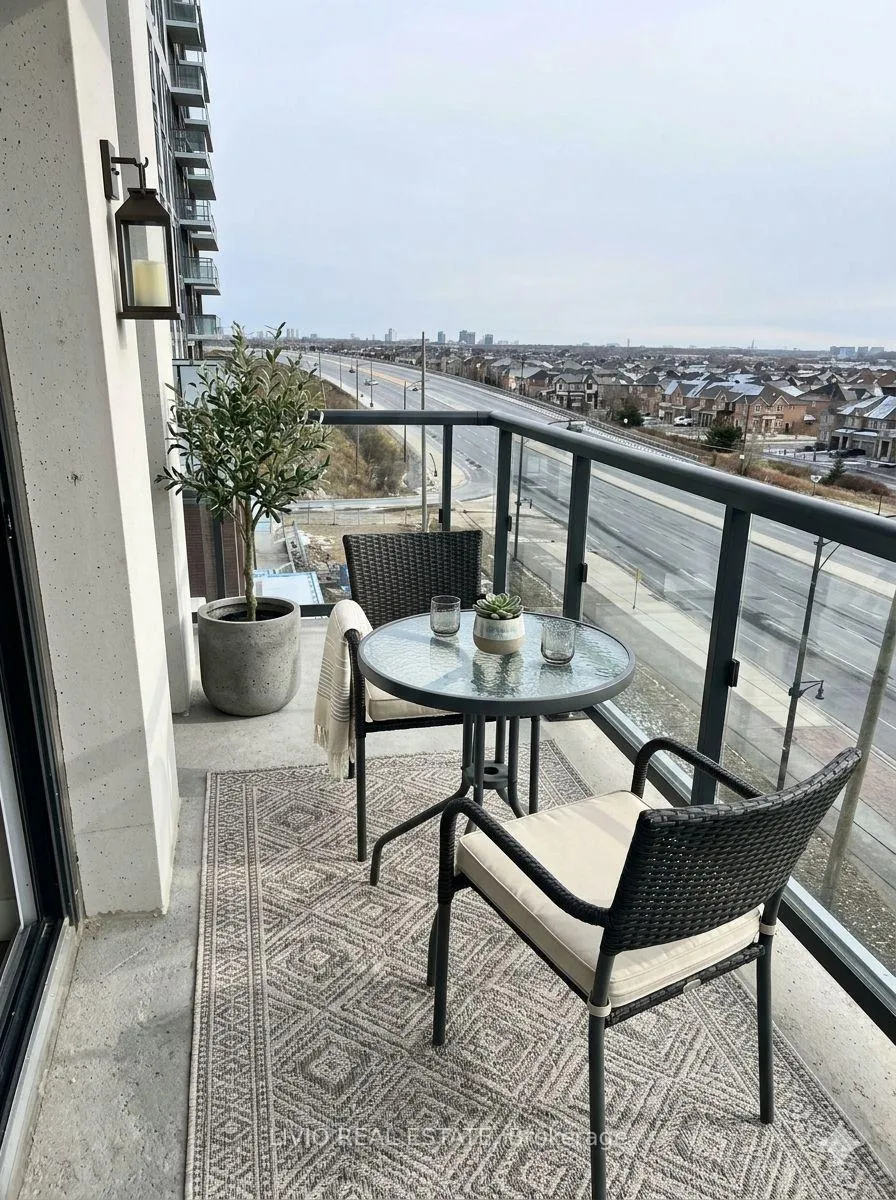 Photo 13 of Unit 505, 10 lagerfeld Drive E, Brampton, Northwest Brampton — HOMEH