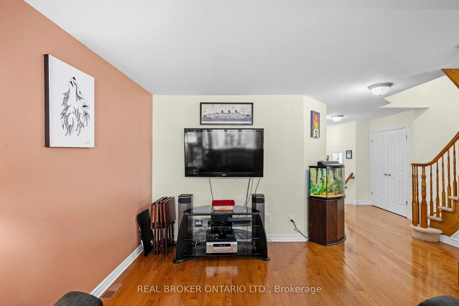 Photo 9 of 716 Whaley Ridge, Ottawa, Avalon East — HOMEH