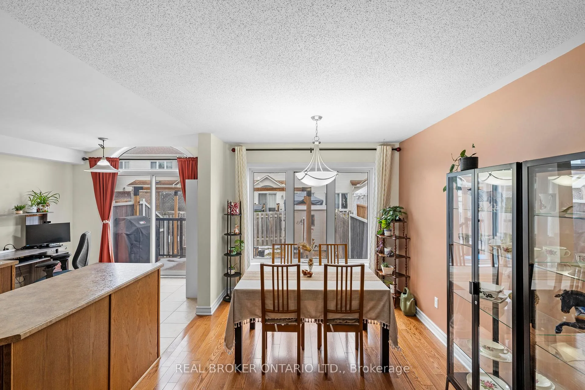 Photo 20 of 716 Whaley Ridge, Ottawa, Avalon East — HOMEH