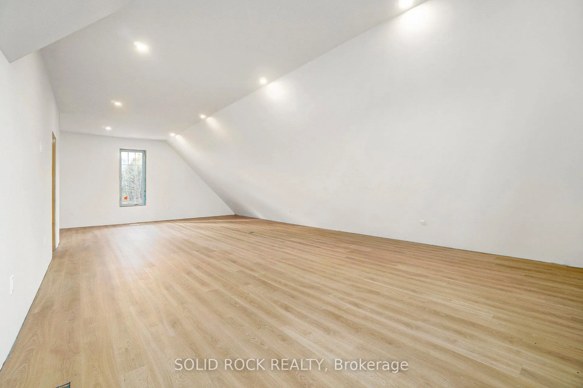 Photo 32 of 9248 Smith Road, Edwardsburgh/Cardinal, Edwardsburgh/Cardinal Twp — HOMEH