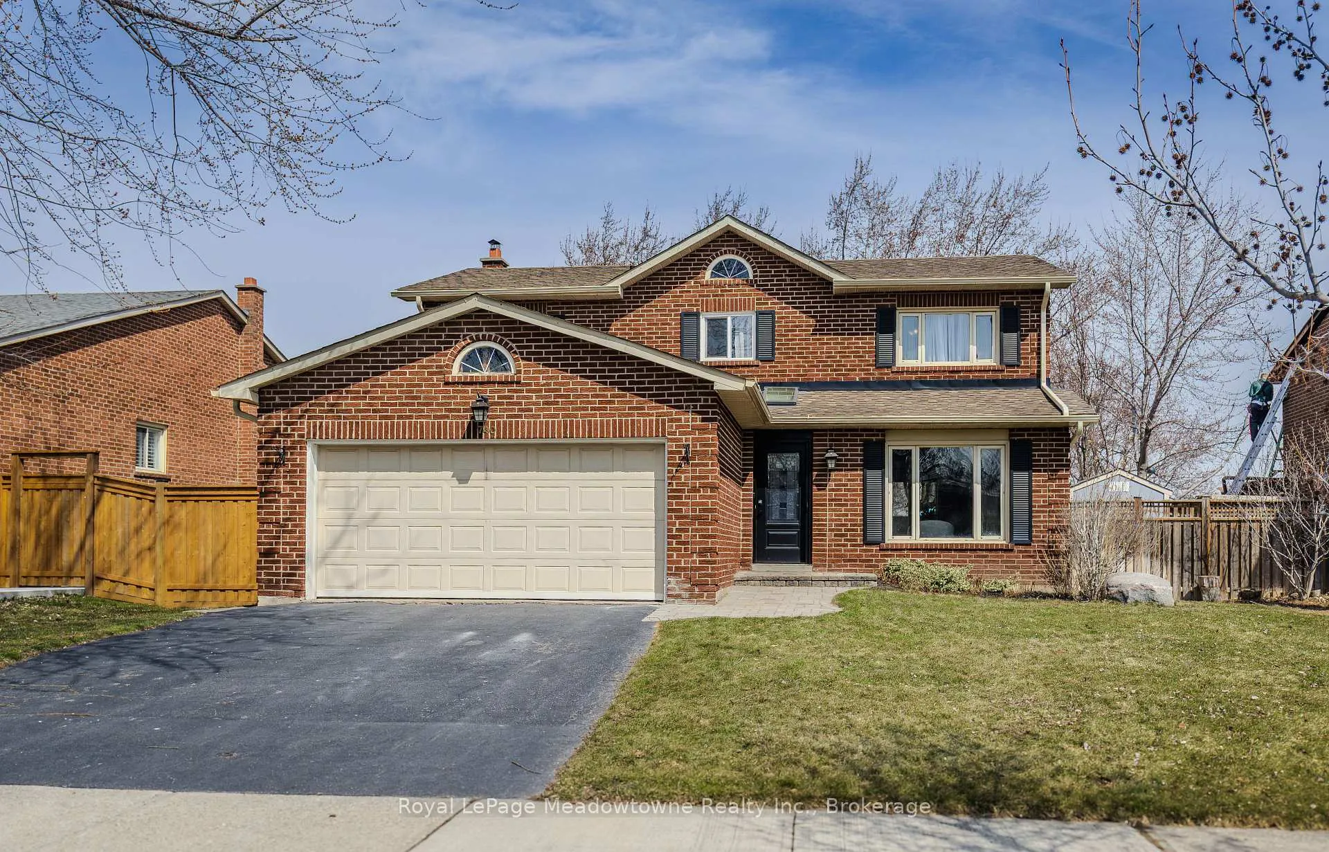Photo 2 of 740 Robertson Crescent, Milton, Timberlea — HOMEH