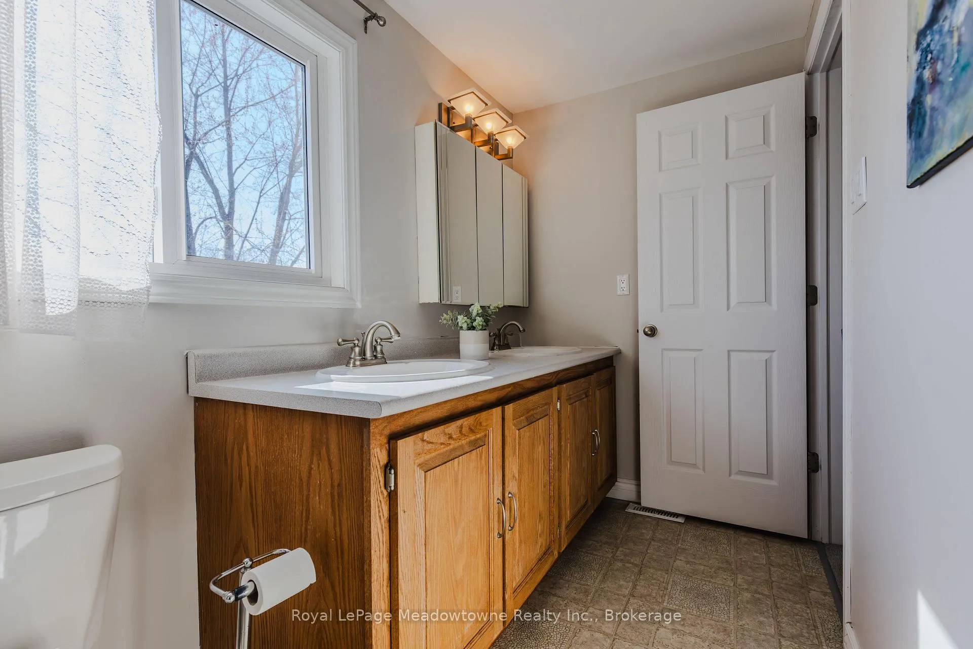 Photo 42 of 740 Robertson Crescent, Milton, Timberlea — HOMEH
