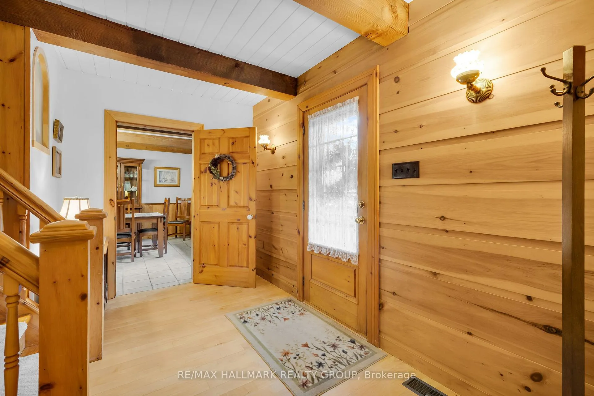Photo 3 of 109 Crofters Grove, Ottawa, Dunrobin — HOMEH
