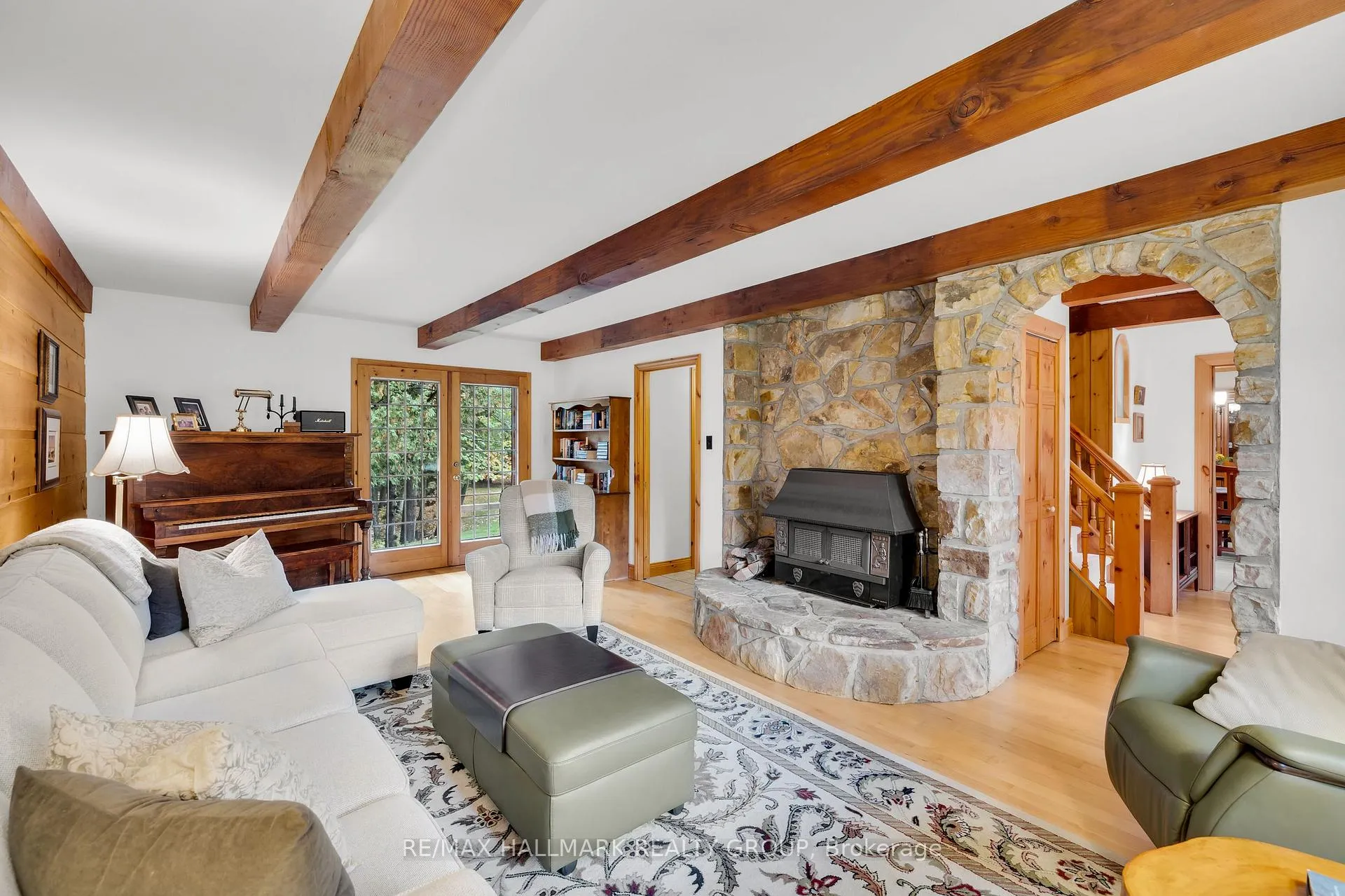 Photo 4 of 109 Crofters Grove, Ottawa, Dunrobin — HOMEH