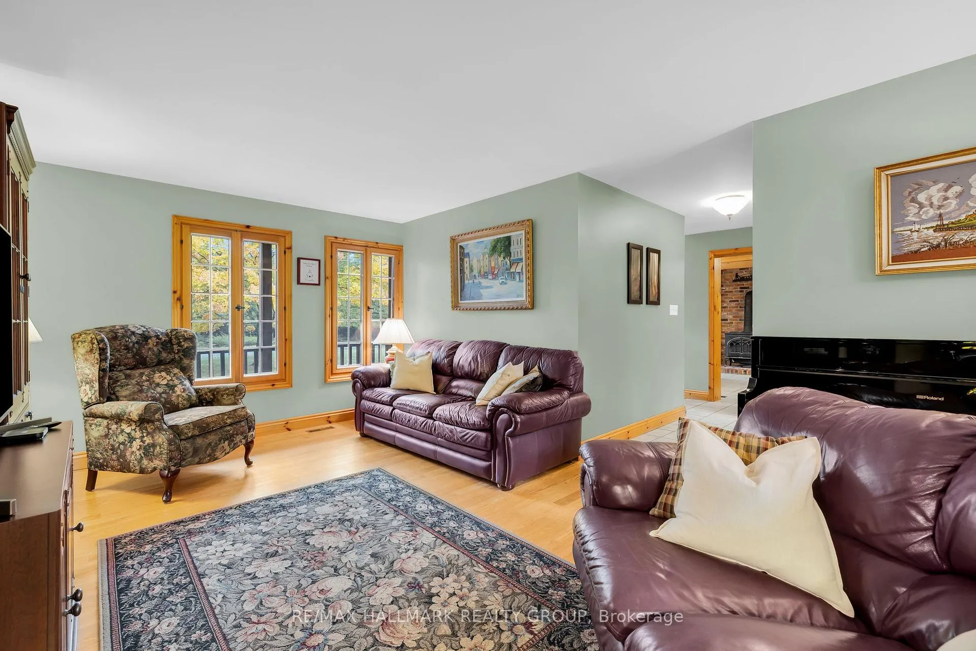 Photo 15 of 109 Crofters Grove, Ottawa, Dunrobin — HOMEH