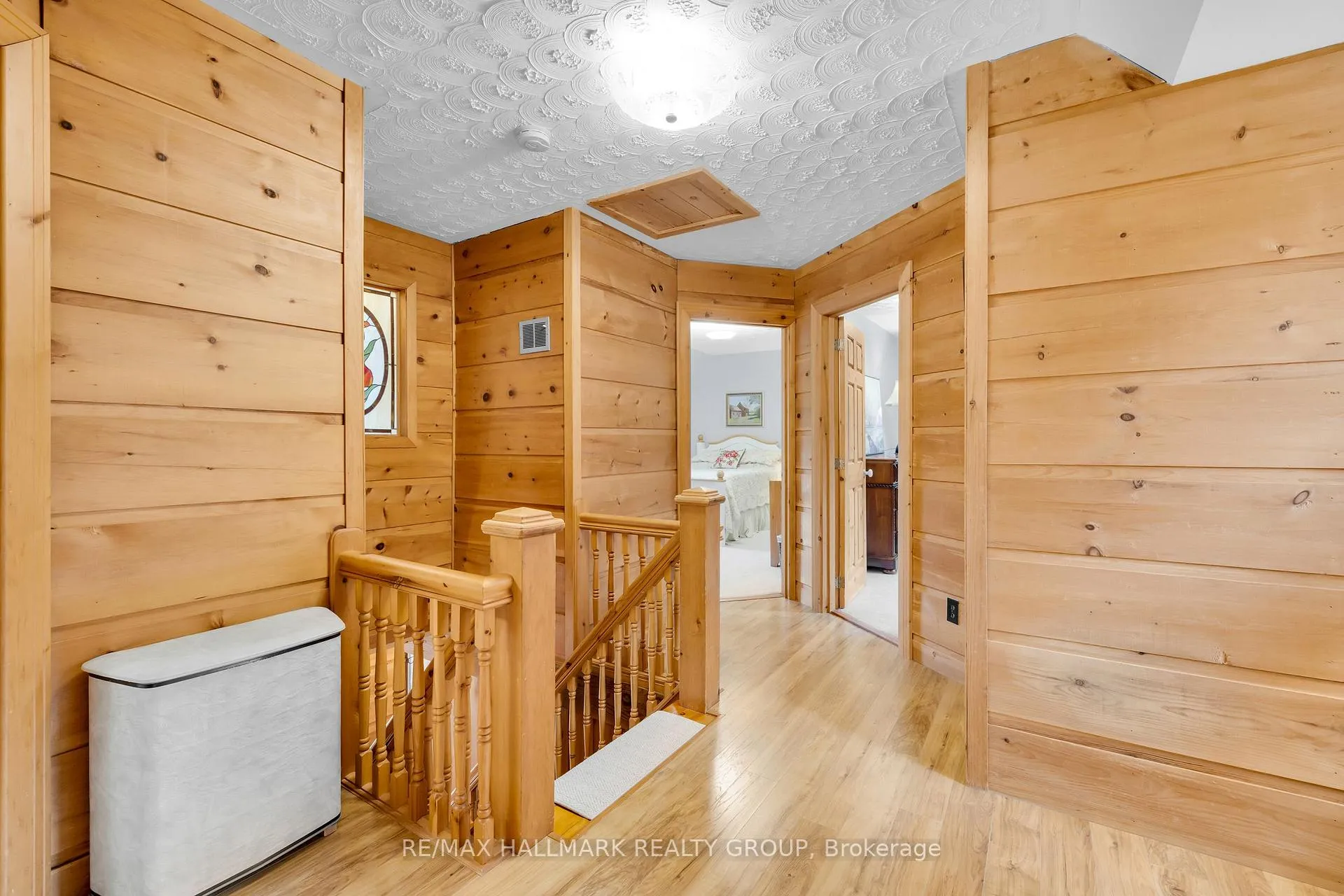 Photo 18 of 109 Crofters Grove, Ottawa, Dunrobin — HOMEH