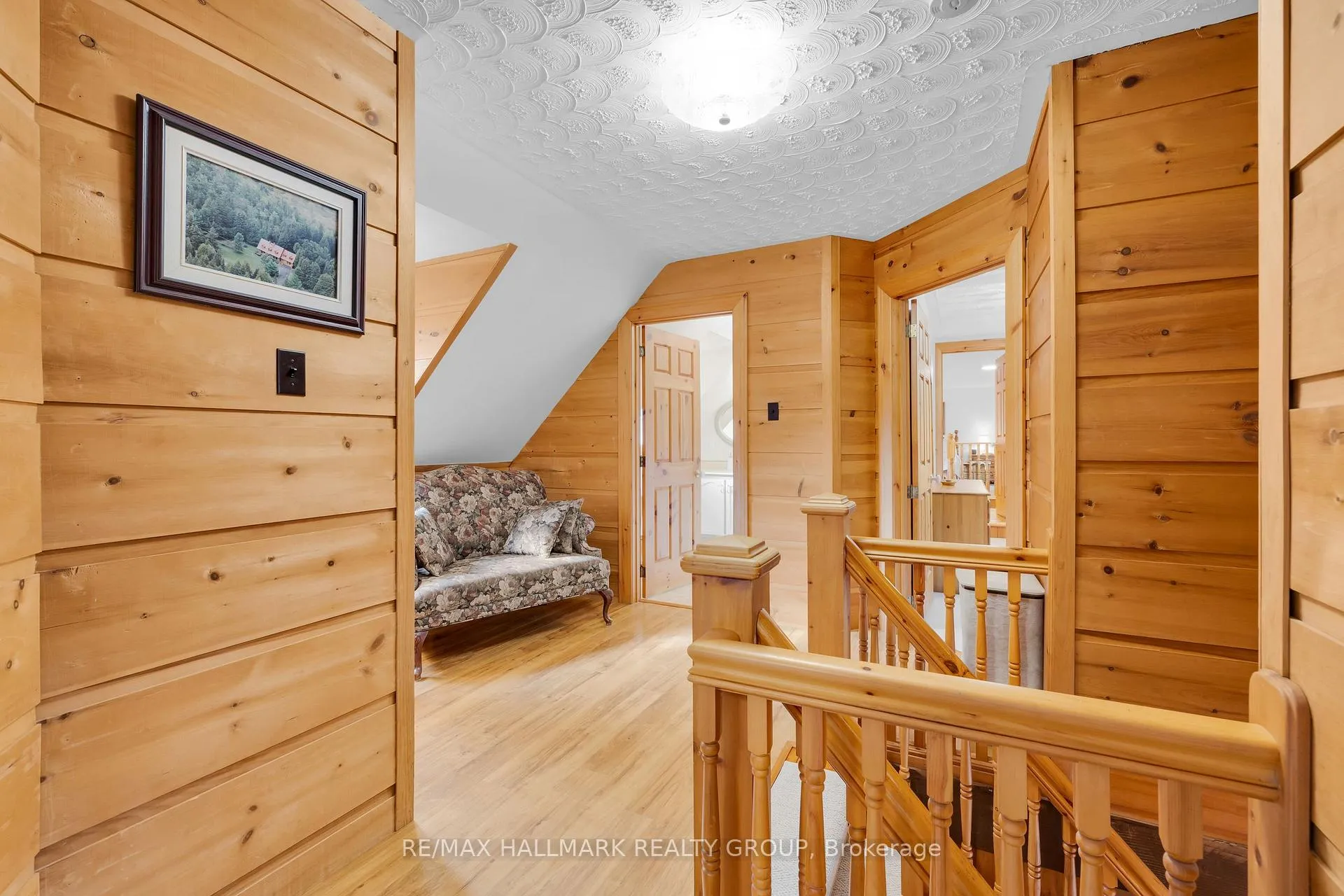 Photo 19 of 109 Crofters Grove, Ottawa, Dunrobin — HOMEH