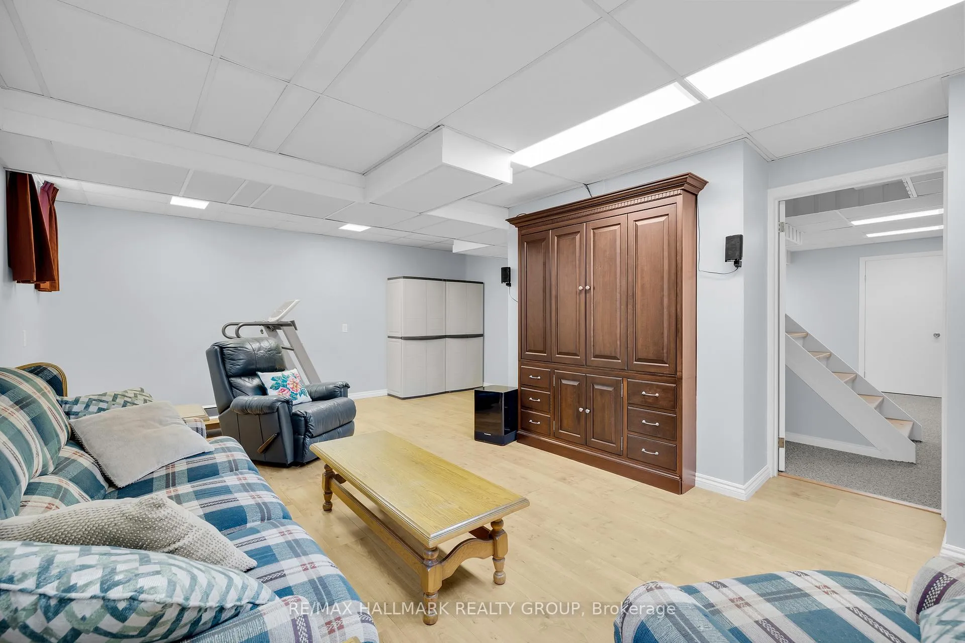 Photo 31 of 109 Crofters Grove, Ottawa, Dunrobin — HOMEH