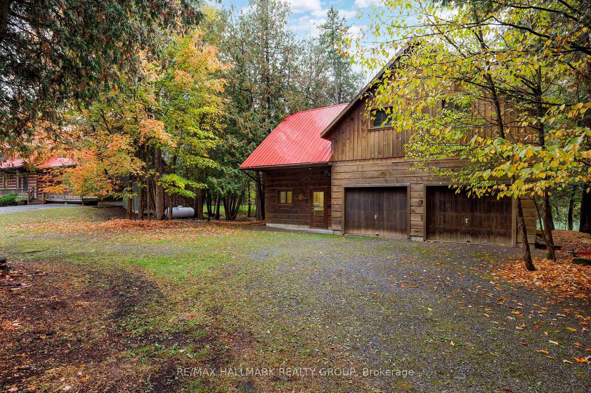 Photo 33 of 109 Crofters Grove, Ottawa, Dunrobin — HOMEH