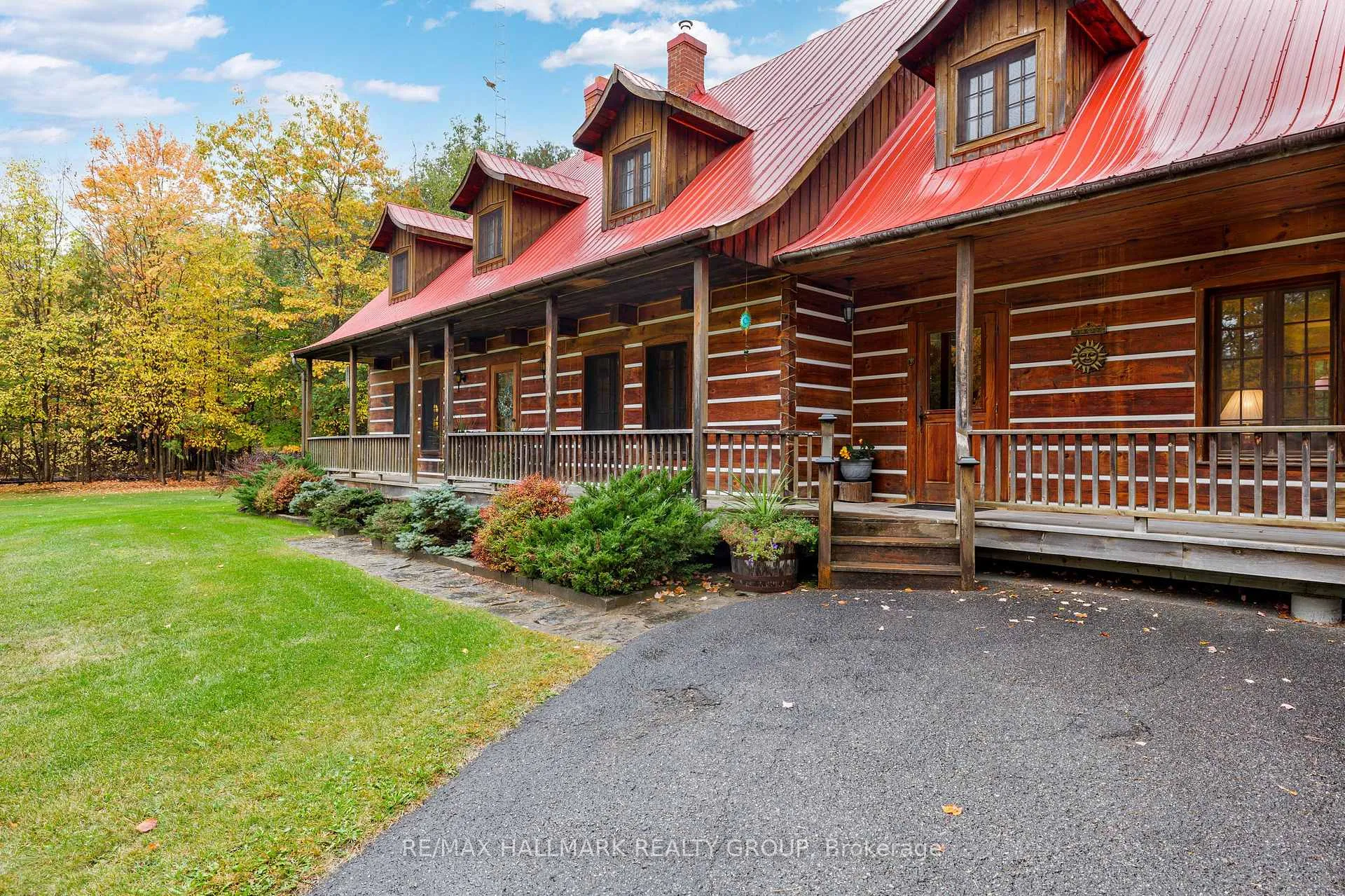 Photo 41 of 109 Crofters Grove, Ottawa, Dunrobin — HOMEH