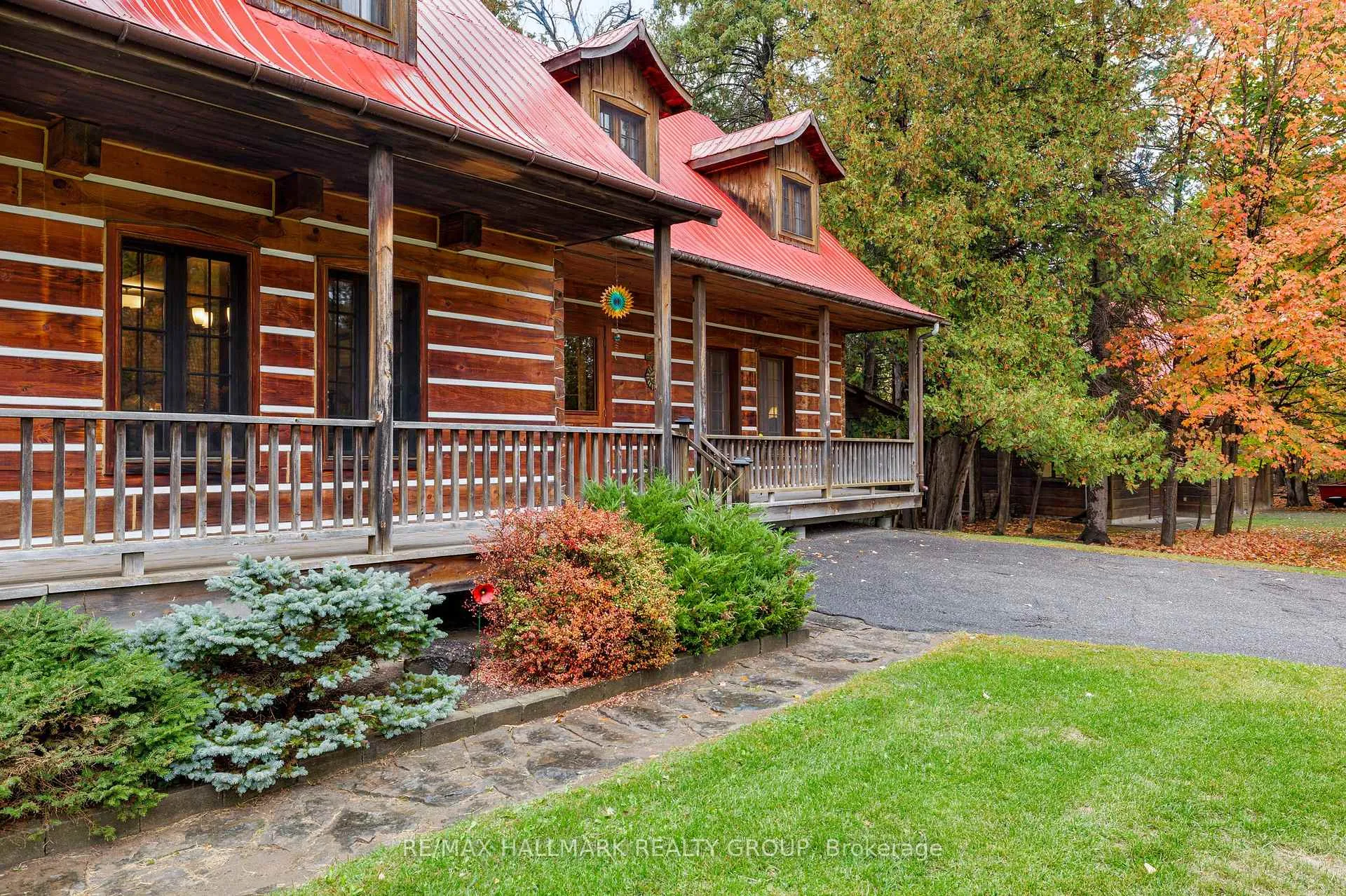 Photo 42 of 109 Crofters Grove, Ottawa, Dunrobin — HOMEH