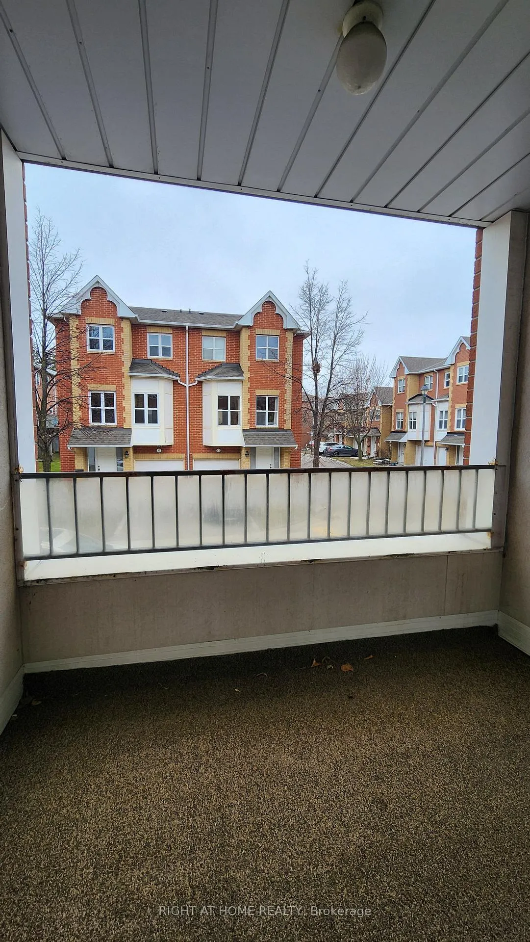 Photo 11 of 9 Maple Park Way, Markham, Milliken Mills West — HOMEH