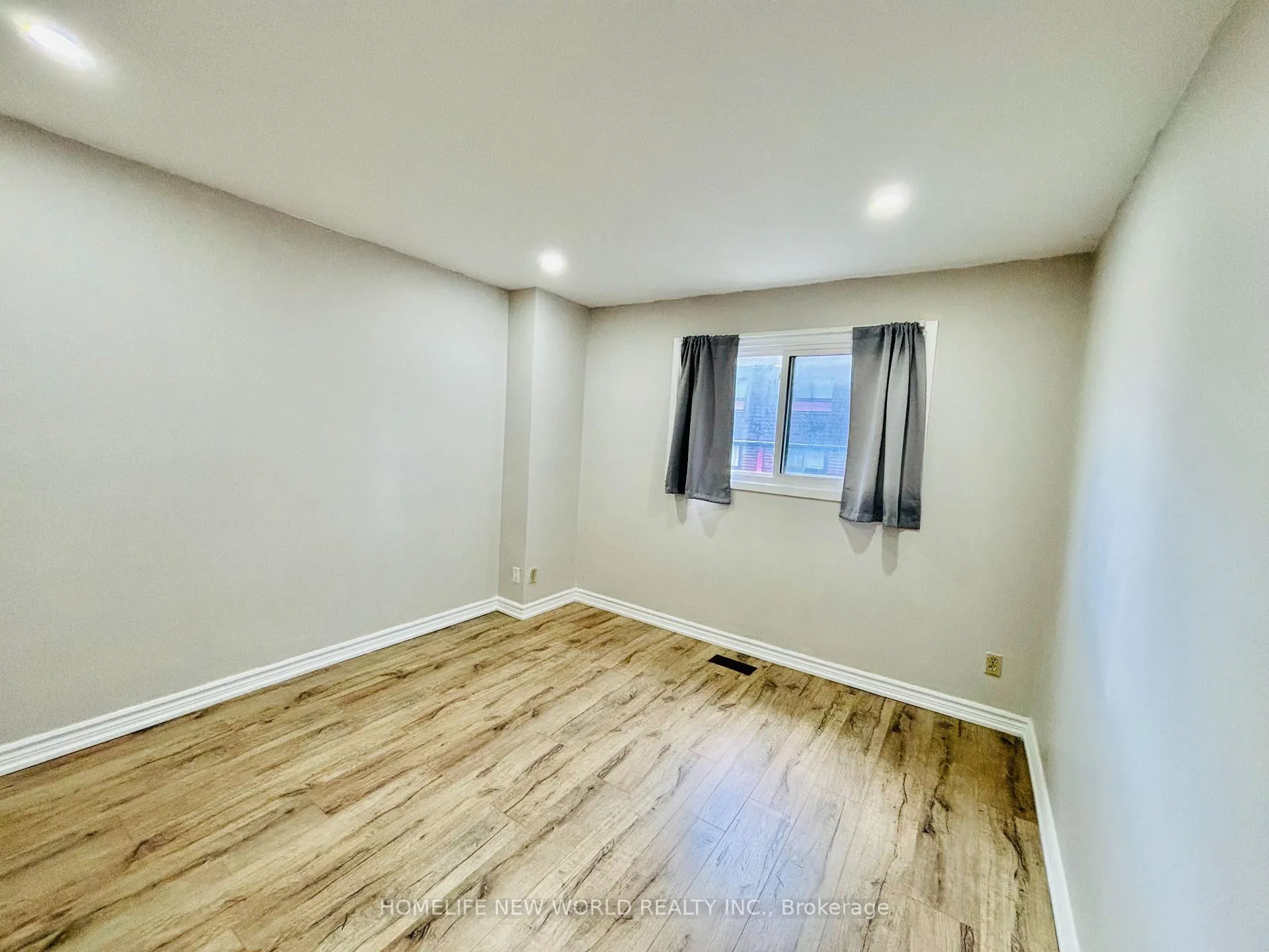 Photo 8 of Unit 206, 275 Broadview Avenue, Toronto, South Riverdale — HOMEH