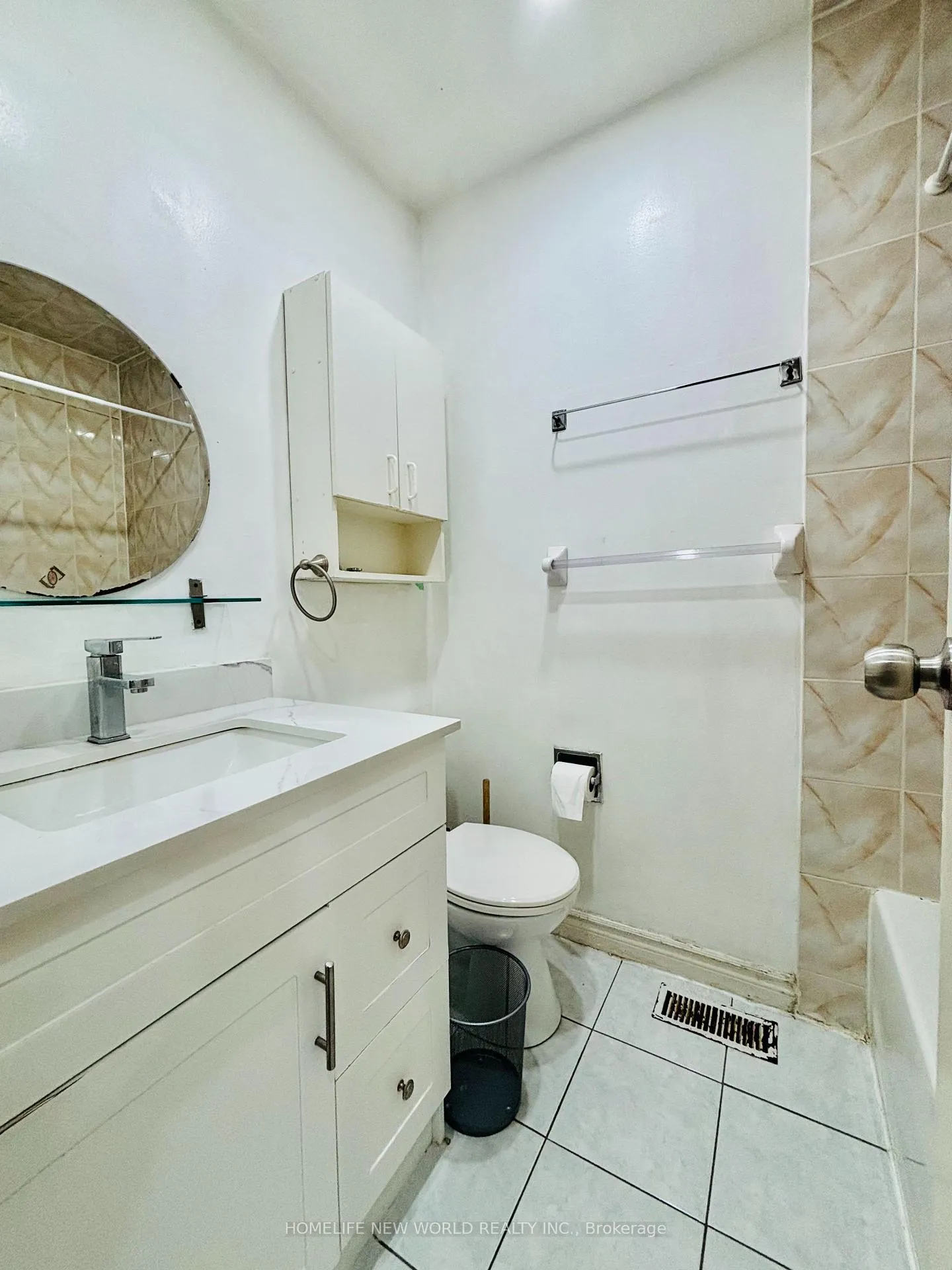 Photo 9 of Unit 206, 275 Broadview Avenue, Toronto, South Riverdale — HOMEH