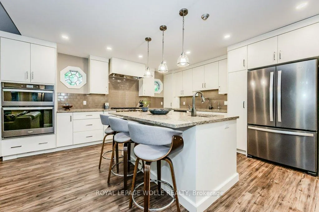 Photo 12 of 219 Corrie Crescent, Waterloo — HOMEH