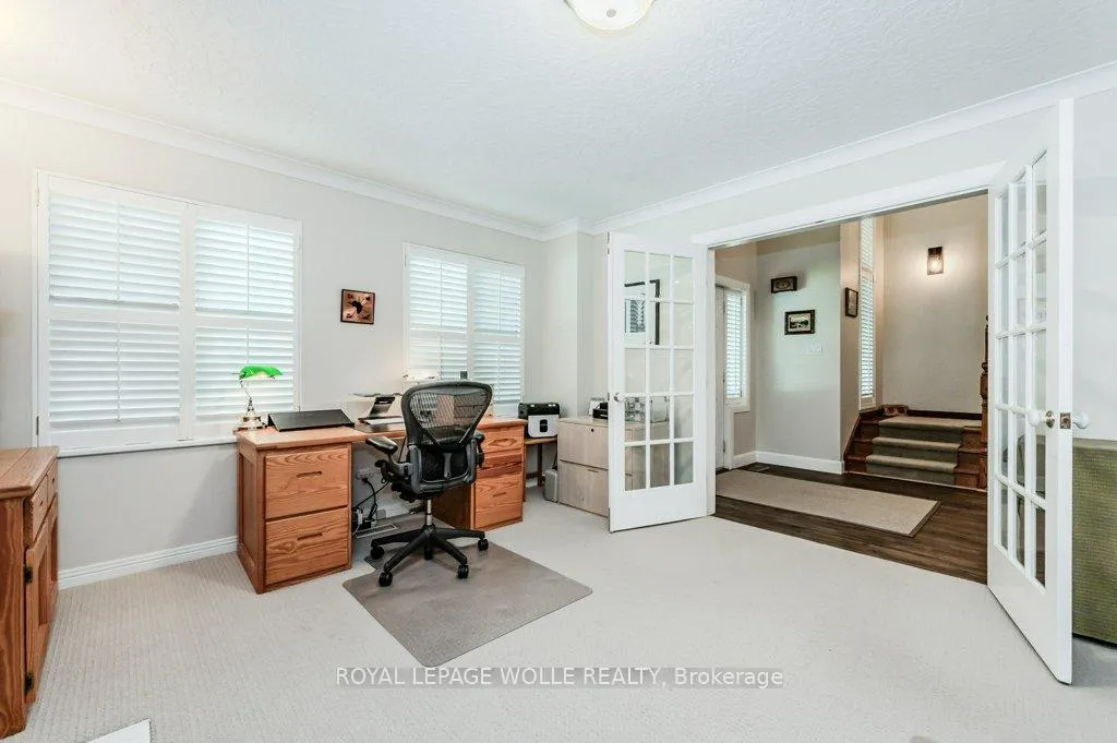 Photo 20 of 219 Corrie Crescent, Waterloo — HOMEH