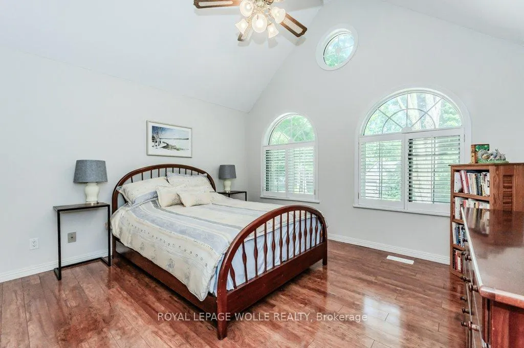 Photo 22 of 219 Corrie Crescent, Waterloo — HOMEH