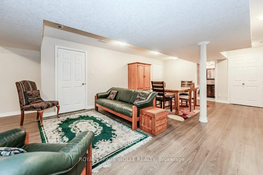 Photo 37 of 219 Corrie Crescent, Waterloo — HOMEH