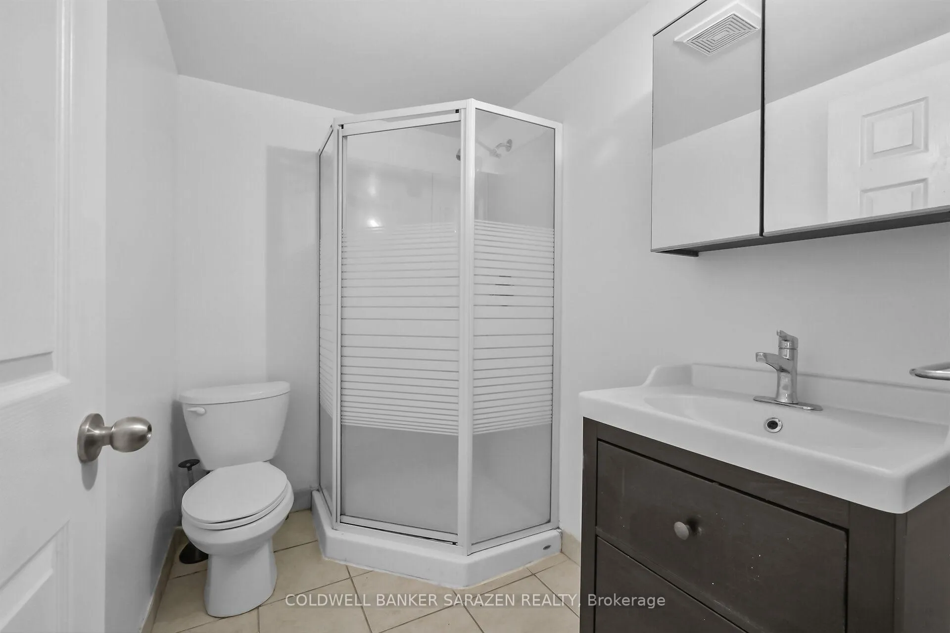 Photo 32 of 911 Blair Road, Ottawa, Cardinal Heights — HOMEH