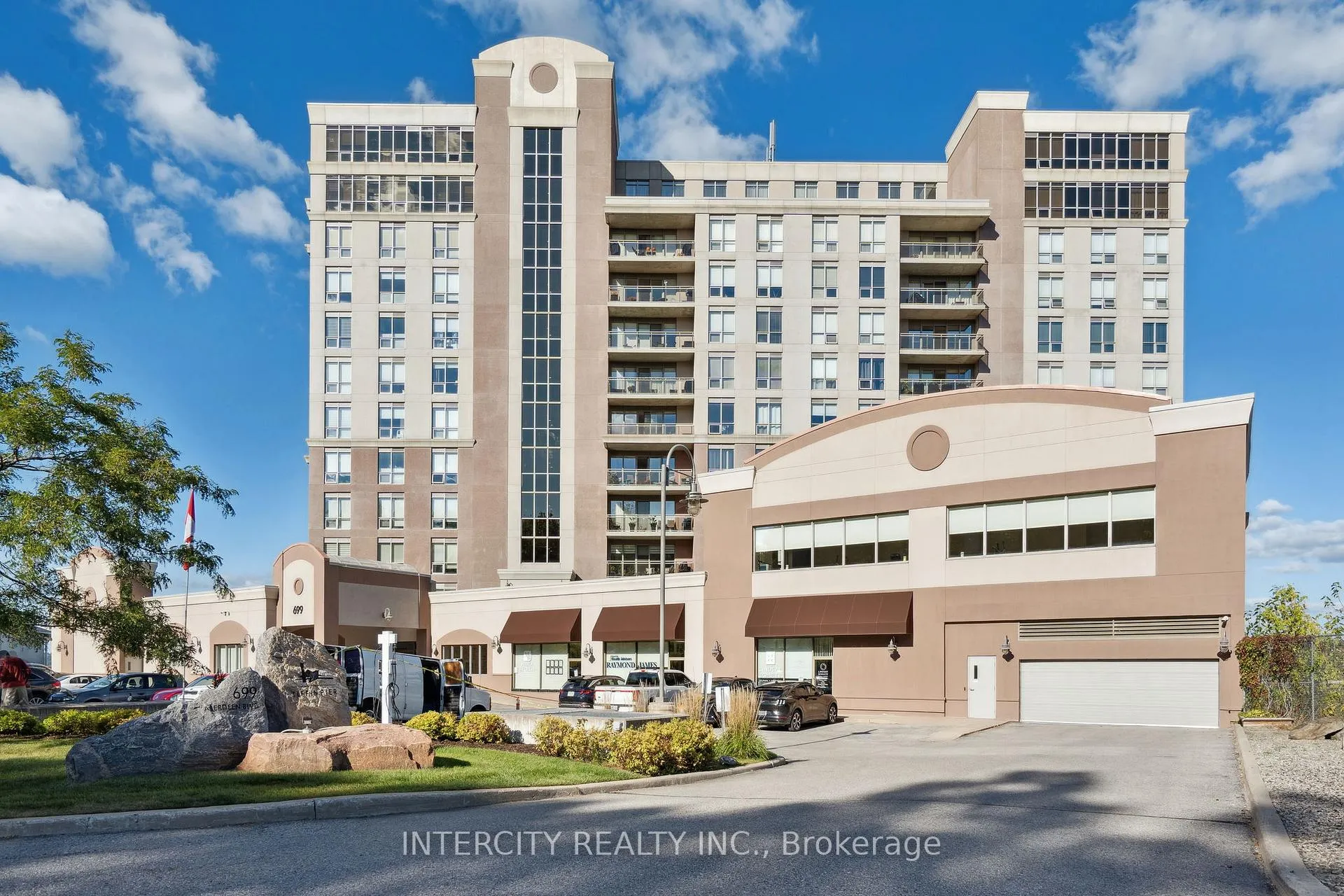 Photo 1 of Unit 807, 699 Aberdeen Boulevard, Midland — HOMEH
