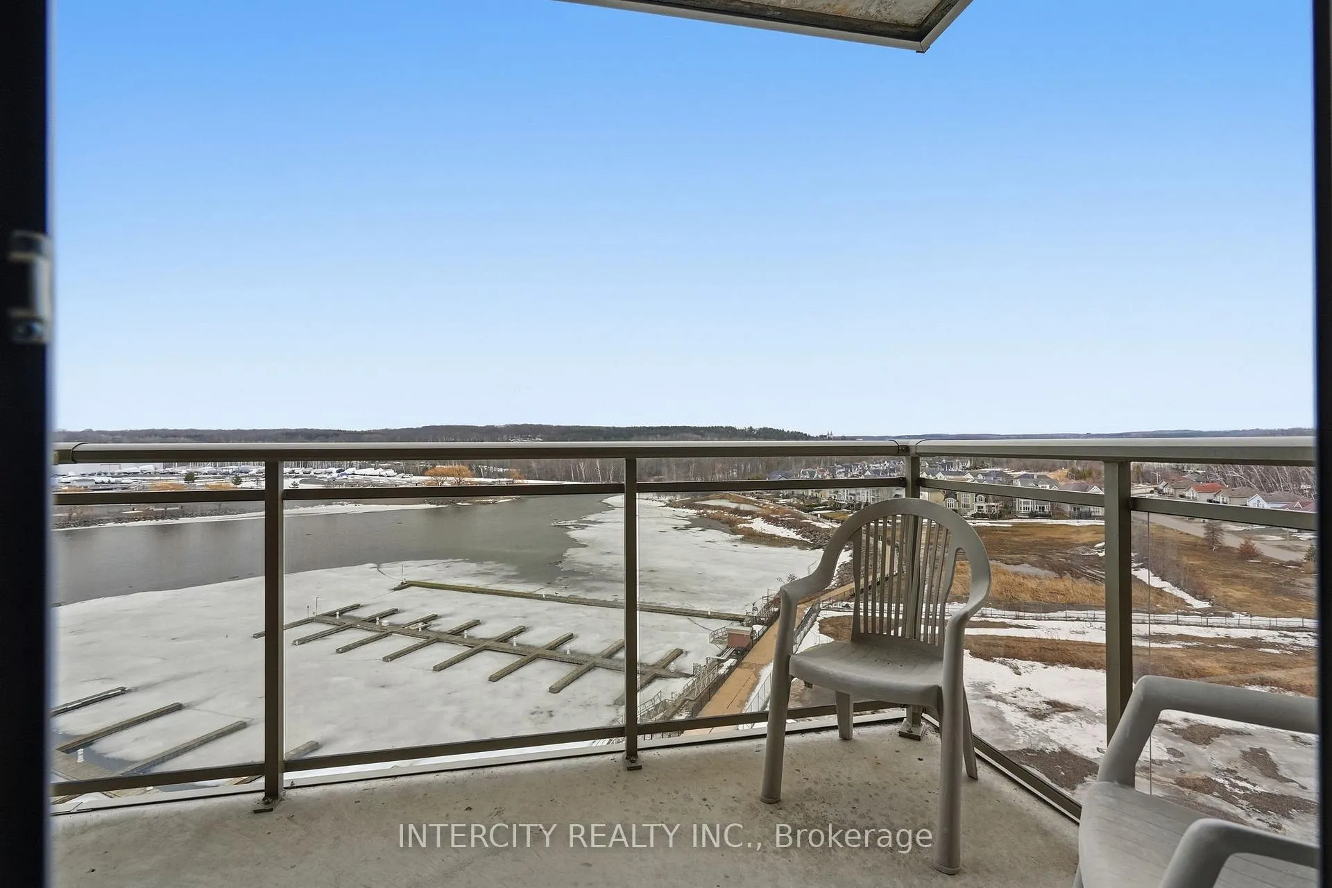 Photo 10 of Unit 807, 699 Aberdeen Boulevard, Midland — HOMEH