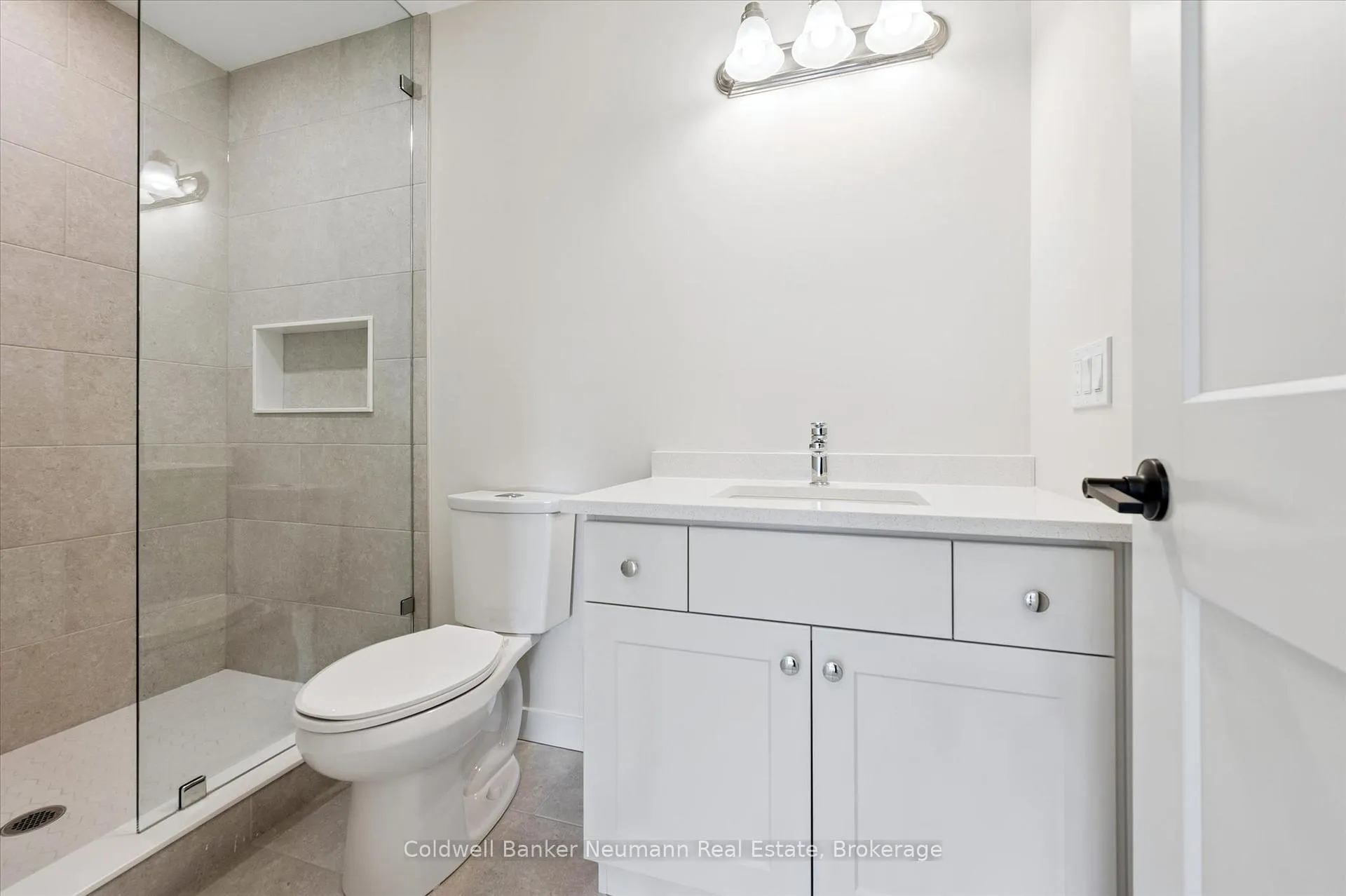 Photo 5 of 30 Fieldstone Lane, Centre Wellington, Rural Centre Wellington East — HOMEH