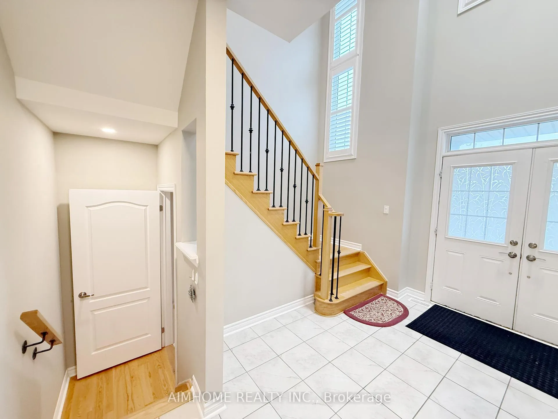 Photo 3 of 1808 Jack Glenn Street, Oshawa, Taunton — HOMEH